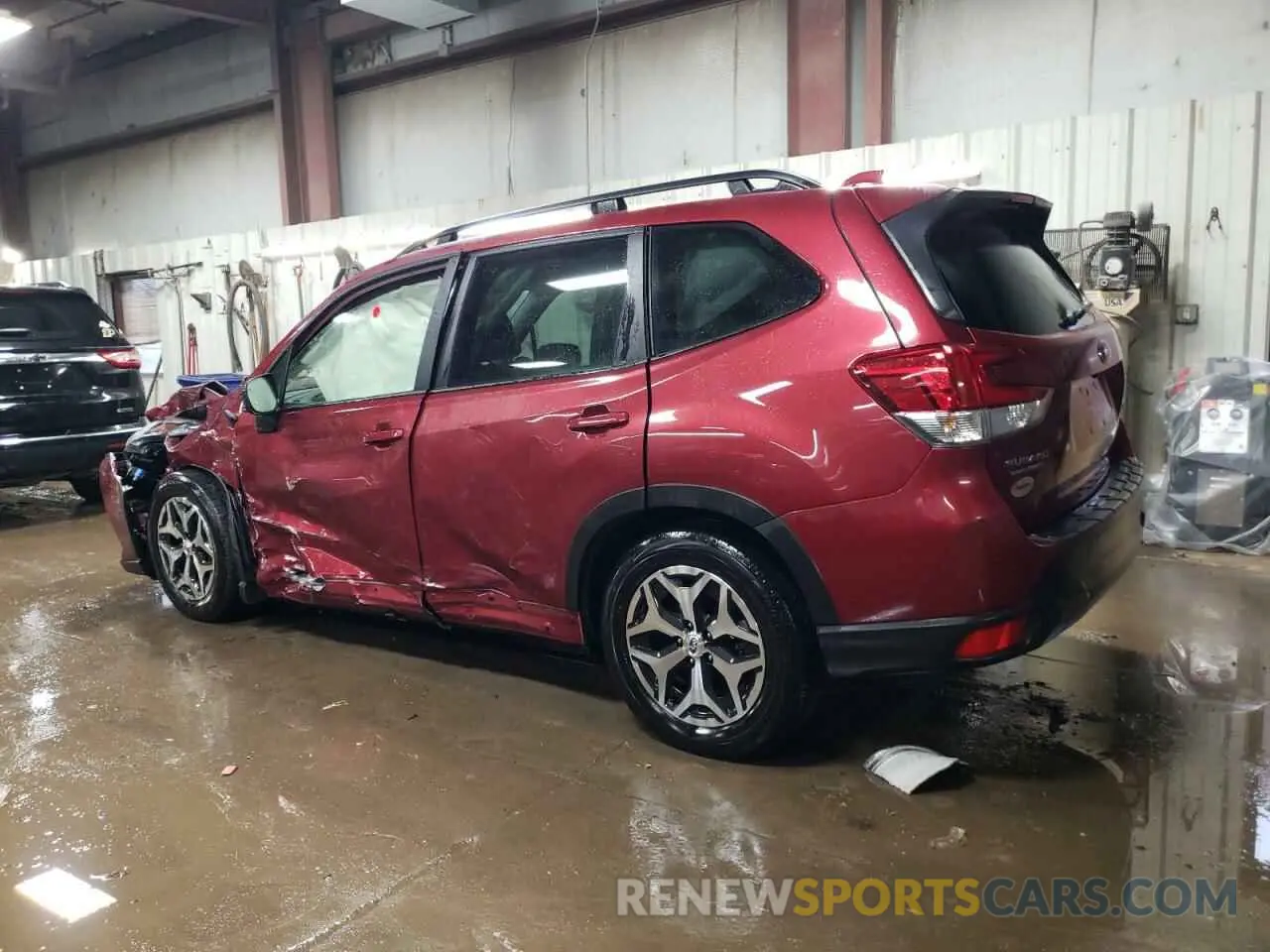 2 Photograph of a damaged car JF2SKADC2NH411200 SUBARU FORESTER 2022