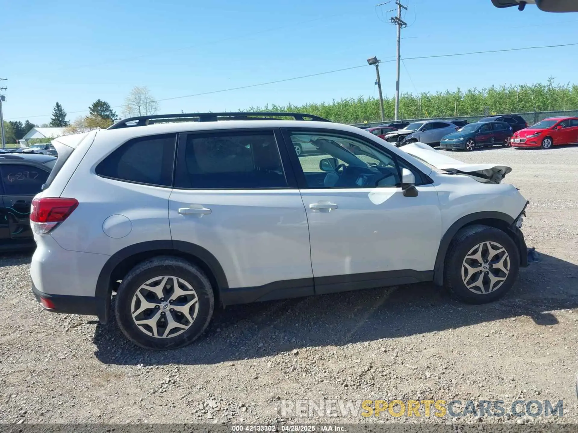 14 Photograph of a damaged car JF2SKADC4NH439676 SUBARU FORESTER 2022