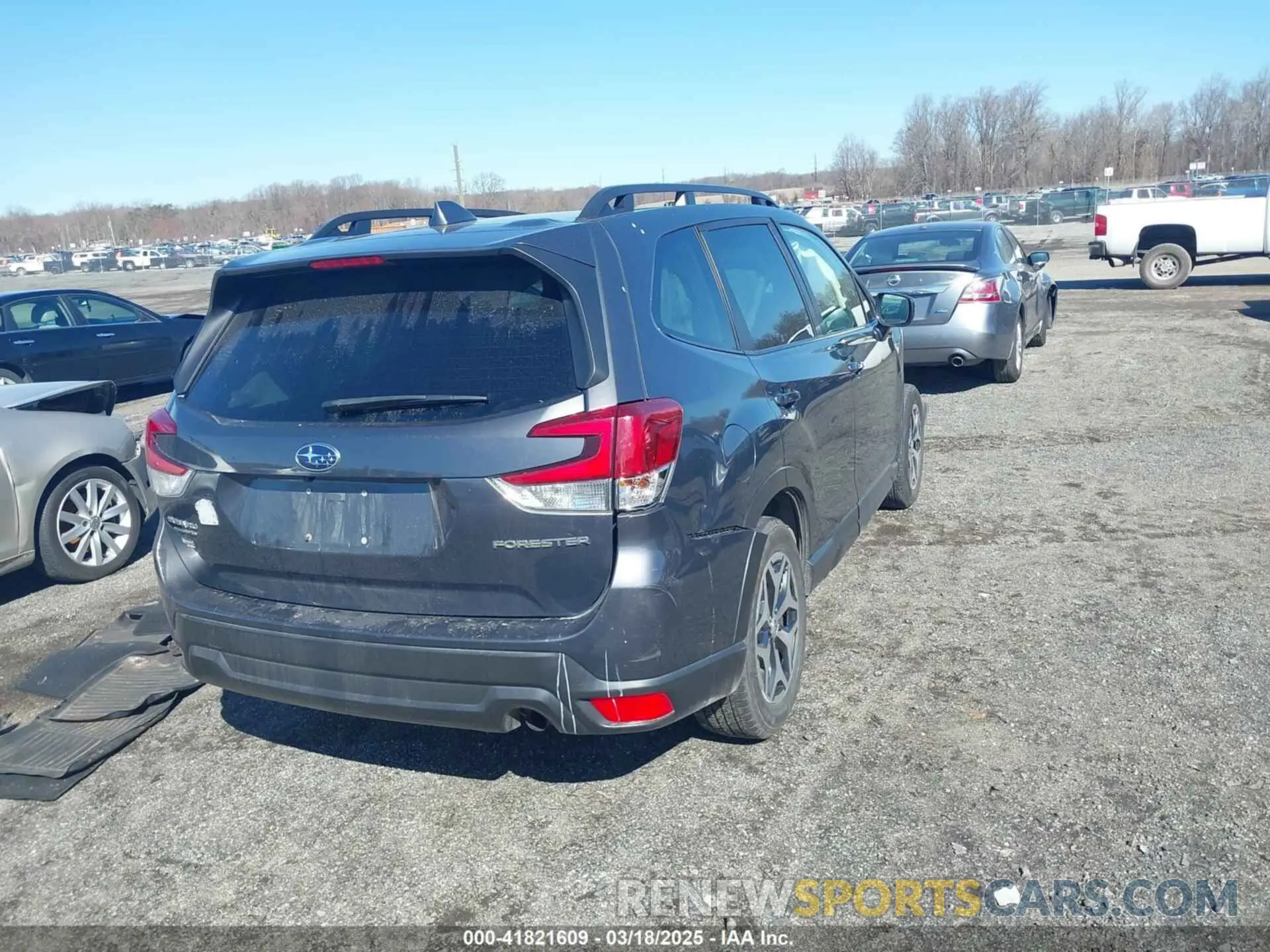 4 Photograph of a damaged car JF2SKADC6NH400961 SUBARU FORESTER 2022