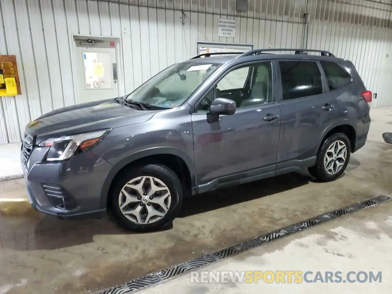 1 Photograph of a damaged car JF2SKADC6NH436021 SUBARU FORESTER 2022