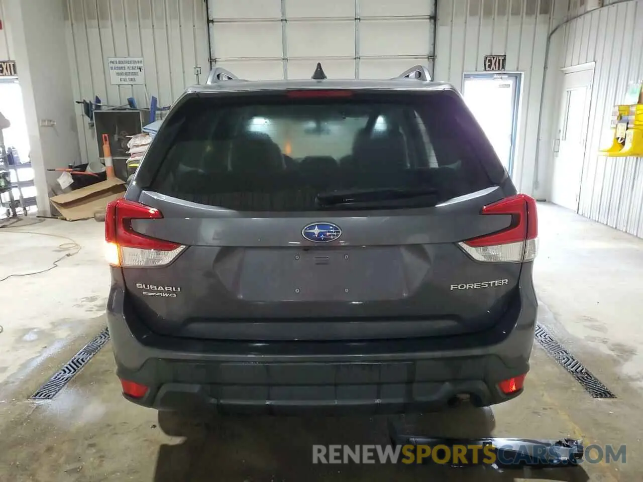 6 Photograph of a damaged car JF2SKADC6NH436021 SUBARU FORESTER 2022