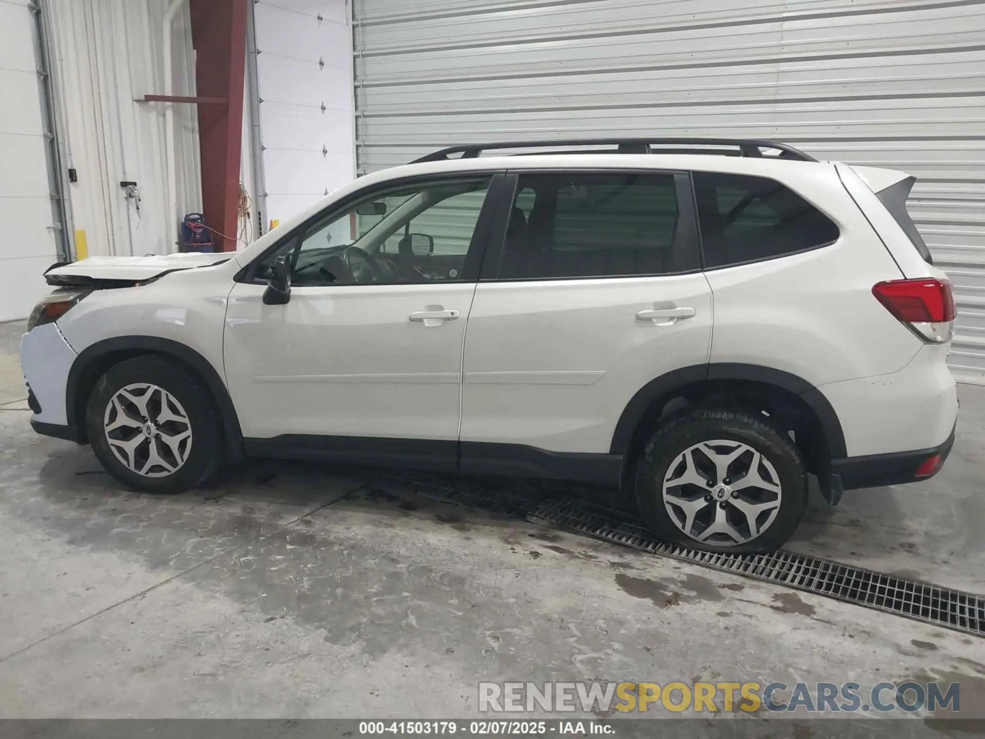 14 Photograph of a damaged car JF2SKAEC0NH497962 SUBARU FORESTER 2022