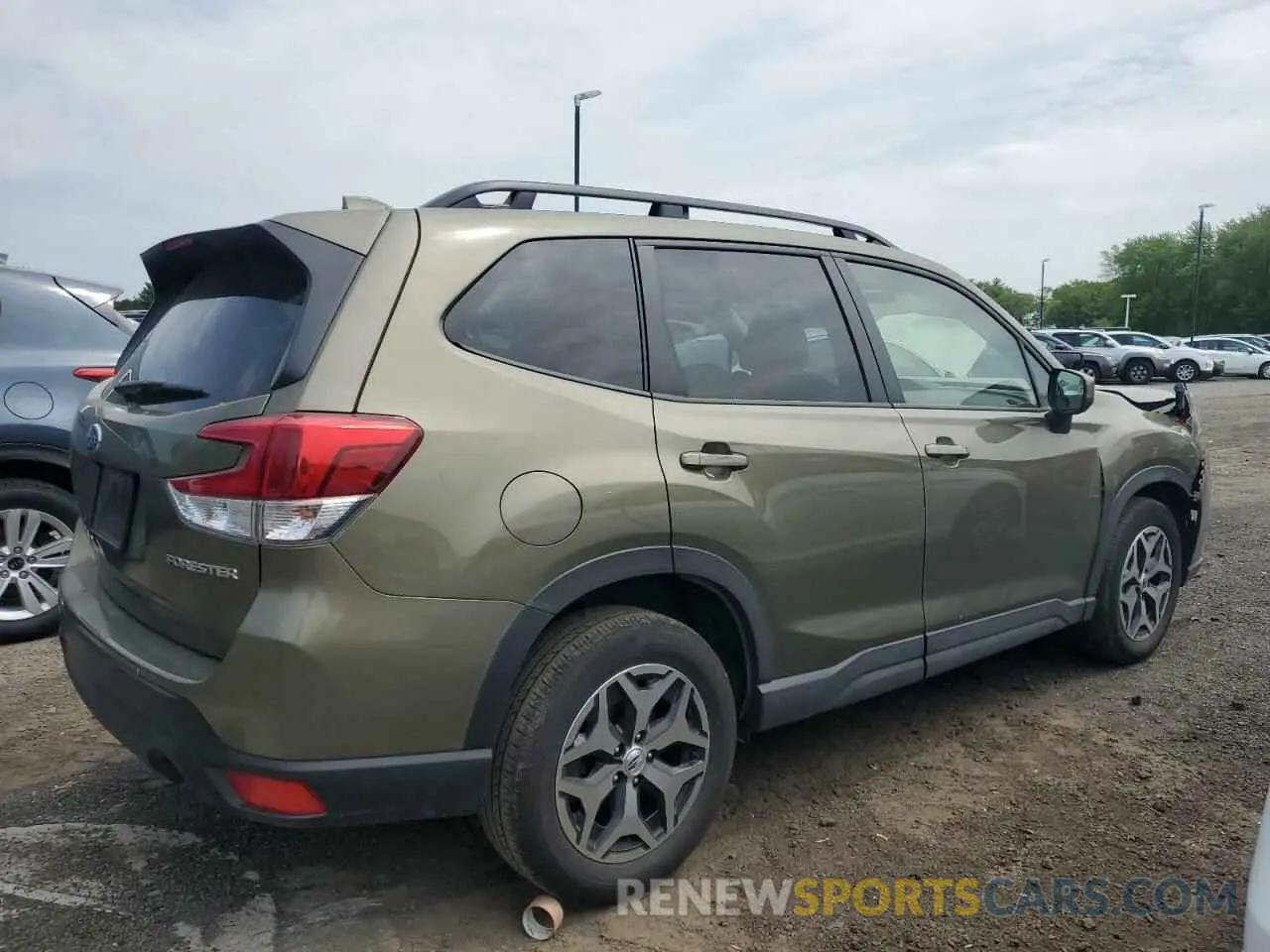 3 Photograph of a damaged car JF2SKAEC1NH484881 SUBARU FORESTER 2022
