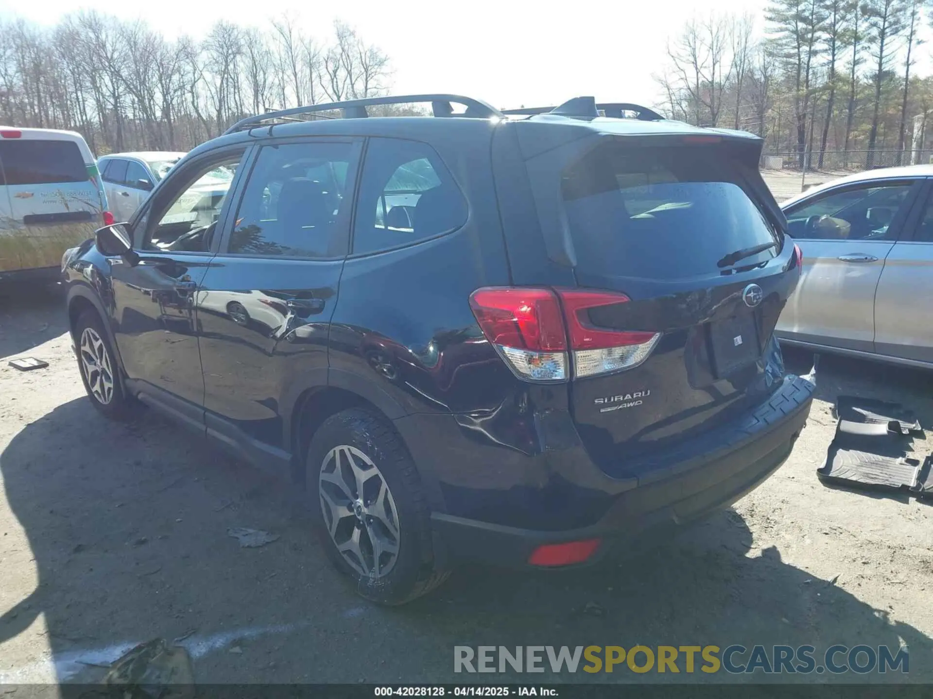3 Photograph of a damaged car JF2SKAEC1NH508936 SUBARU FORESTER 2022