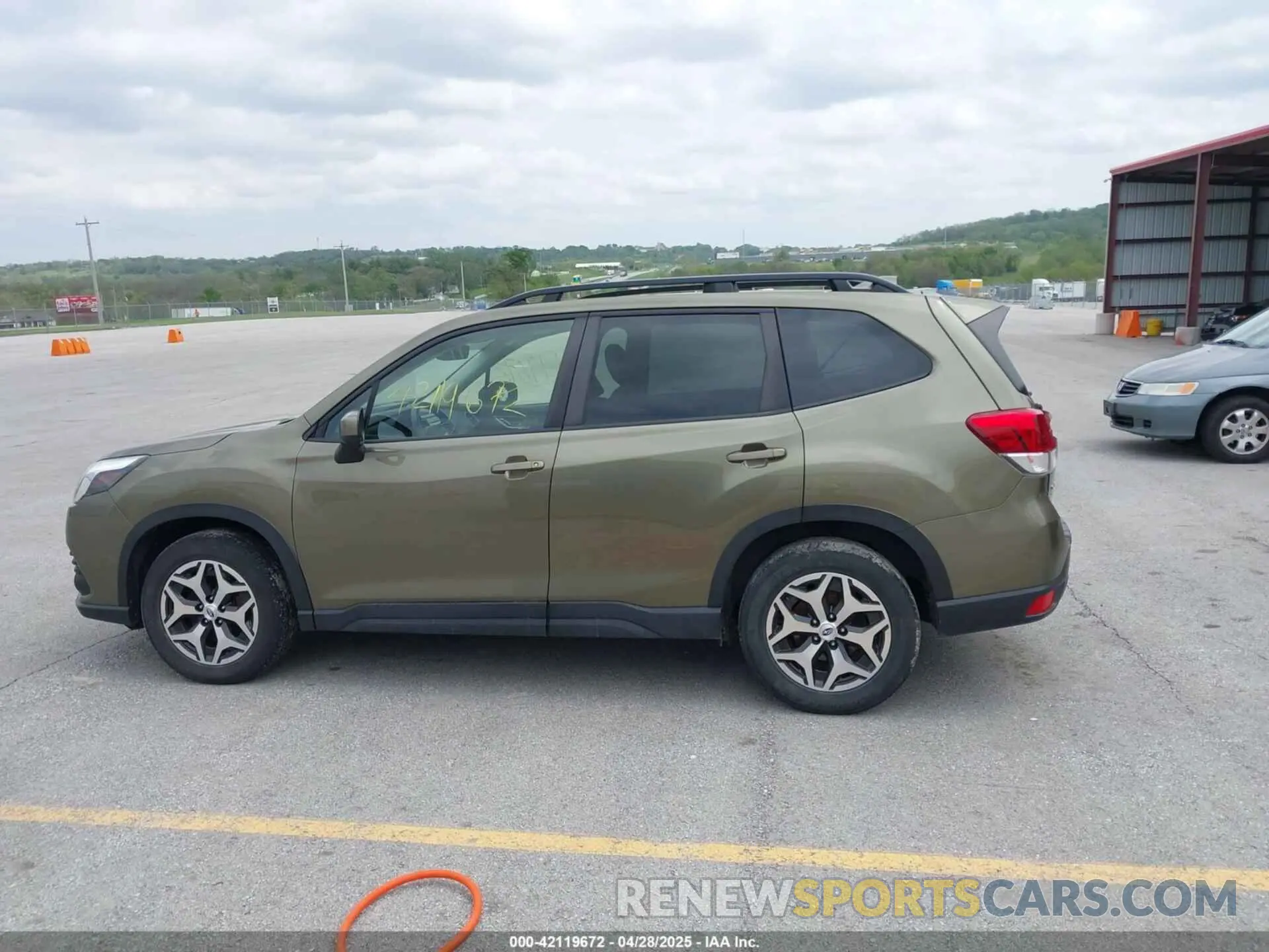 15 Photograph of a damaged car JF2SKAEC2NH403340 SUBARU FORESTER 2022