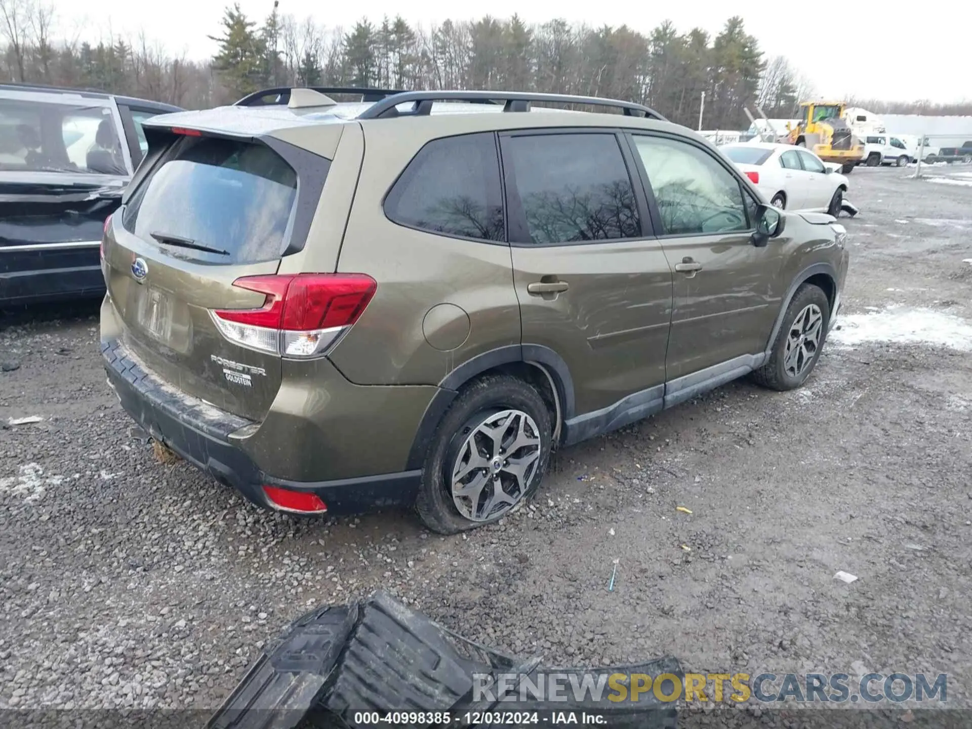 4 Photograph of a damaged car JF2SKAEC3NH516701 SUBARU FORESTER 2022