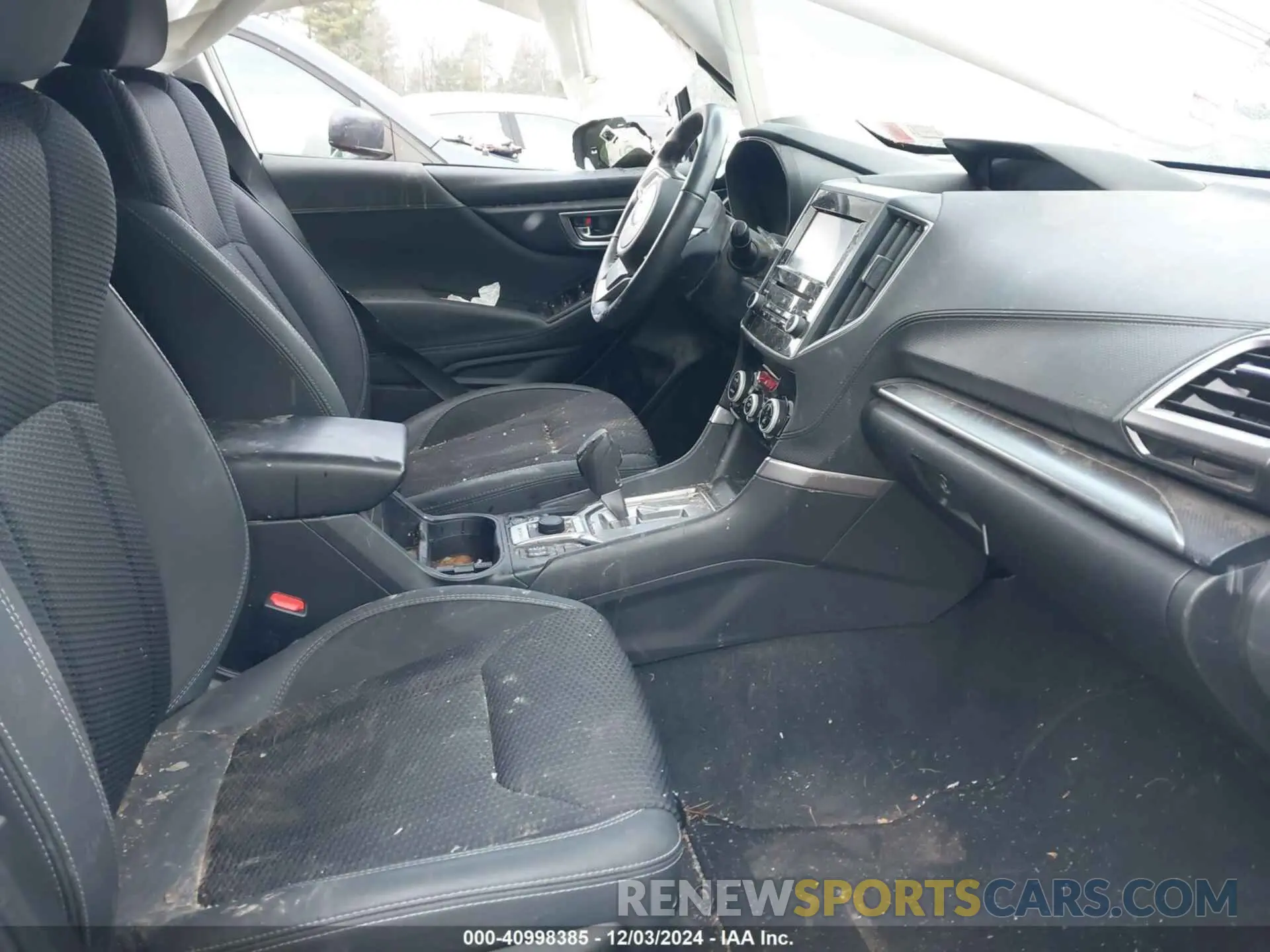 5 Photograph of a damaged car JF2SKAEC3NH516701 SUBARU FORESTER 2022
