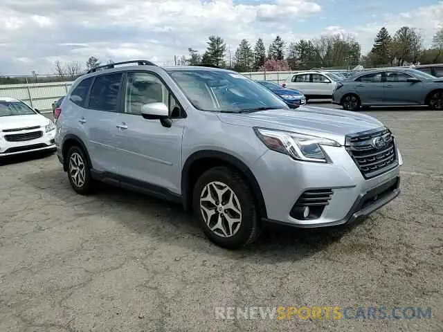 11 Photograph of a damaged car JF2SKAEC7NH432171 SUBARU FORESTER 2022