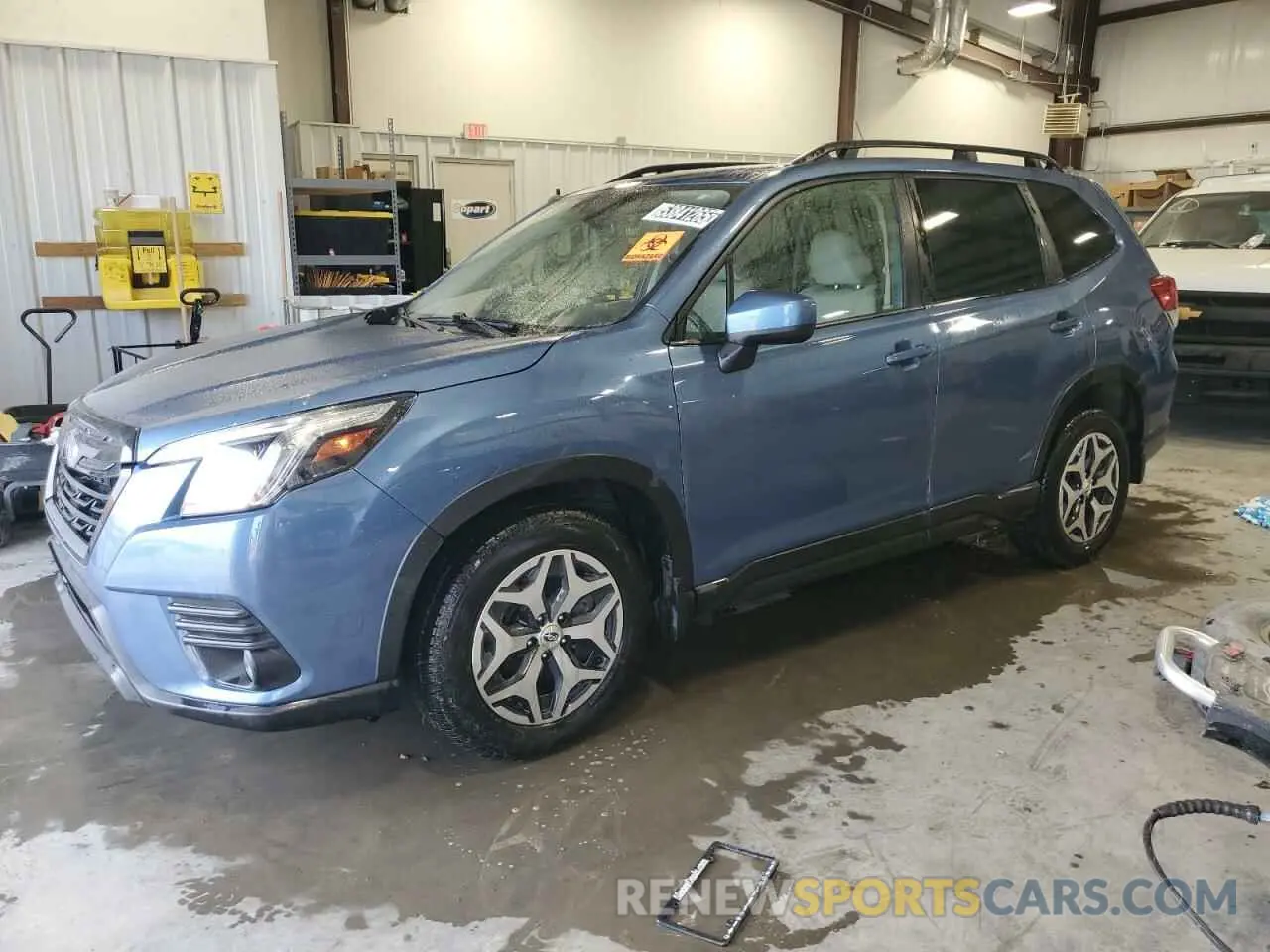 1 Photograph of a damaged car JF2SKAEC7NH521626 SUBARU FORESTER 2022