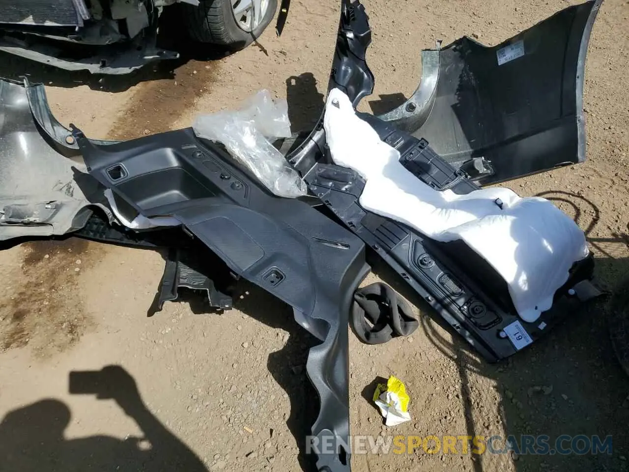 13 Photograph of a damaged car JF2SKAEC8NH441607 SUBARU FORESTER 2022