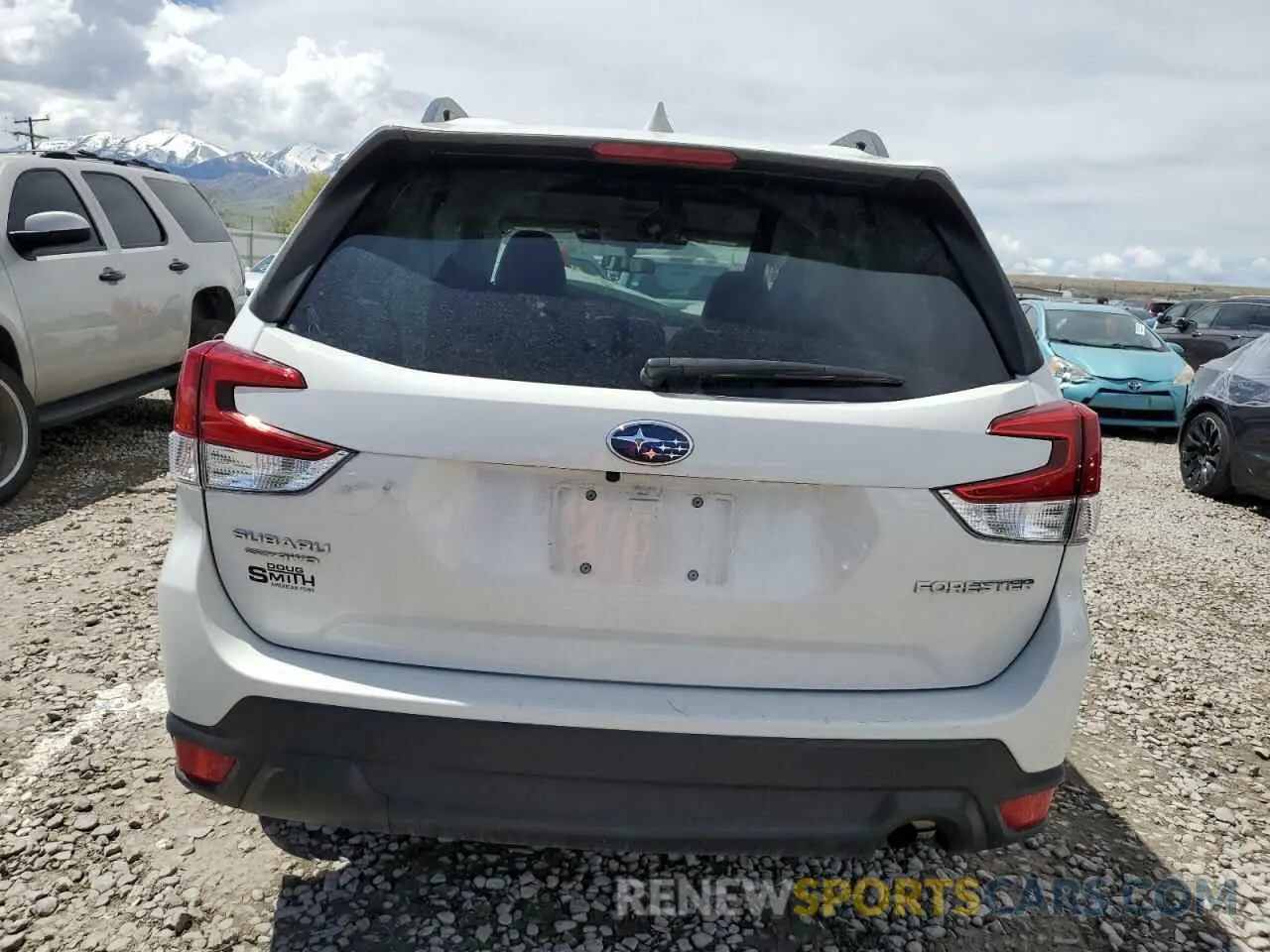 6 Photograph of a damaged car JF2SKAEC9NH486975 SUBARU FORESTER 2022