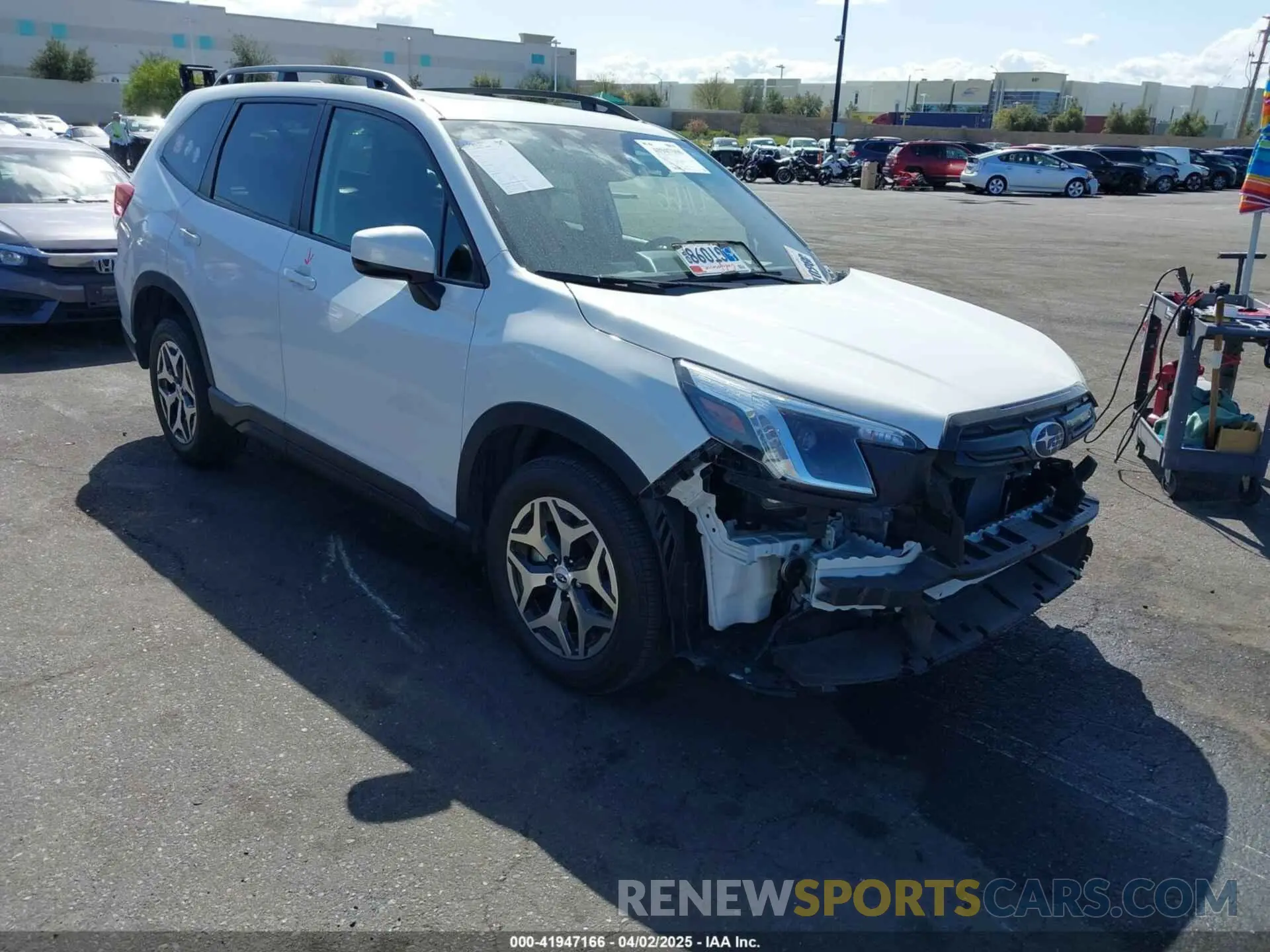 1 Photograph of a damaged car JF2SKAECXNH439065 SUBARU FORESTER 2022