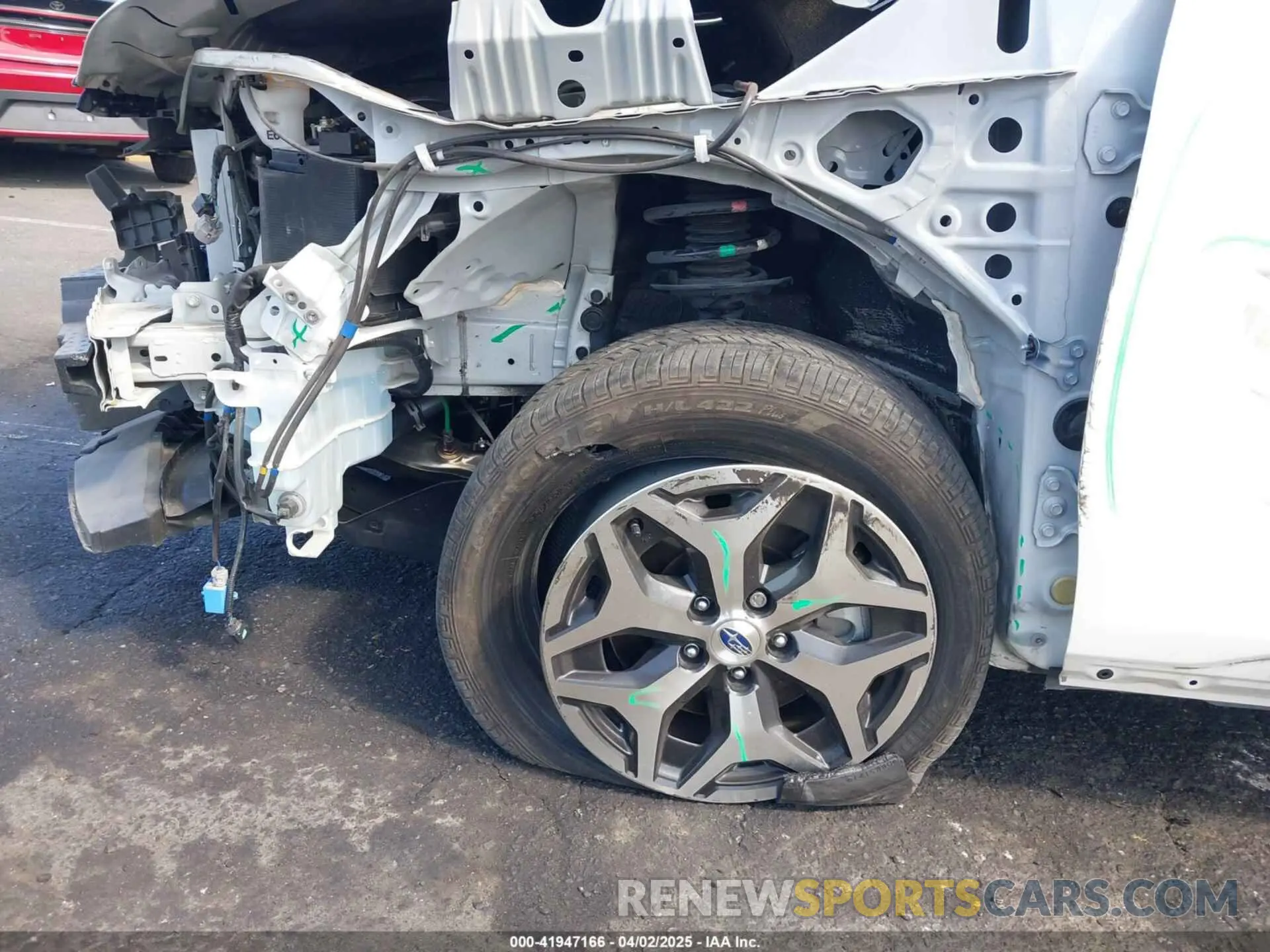 18 Photograph of a damaged car JF2SKAECXNH439065 SUBARU FORESTER 2022