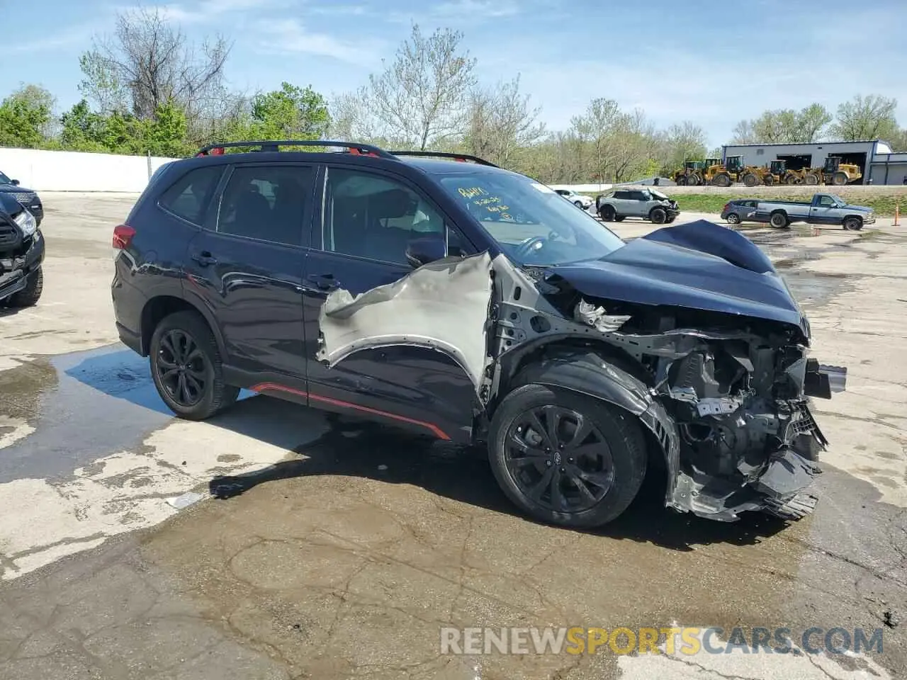4 Photograph of a damaged car JF2SKAJC2NH498892 SUBARU FORESTER 2022
