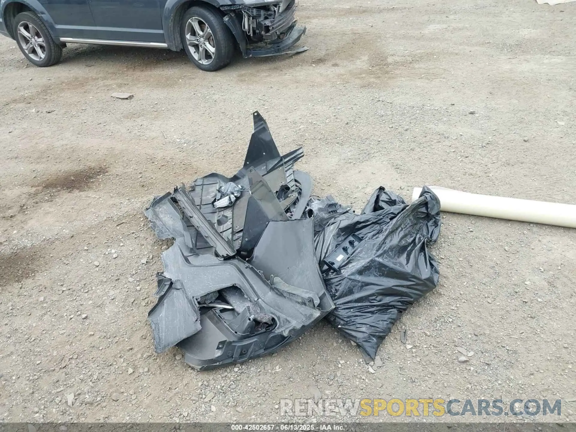 11 Photograph of a damaged car JF2SKAJC7NH419085 SUBARU FORESTER 2022