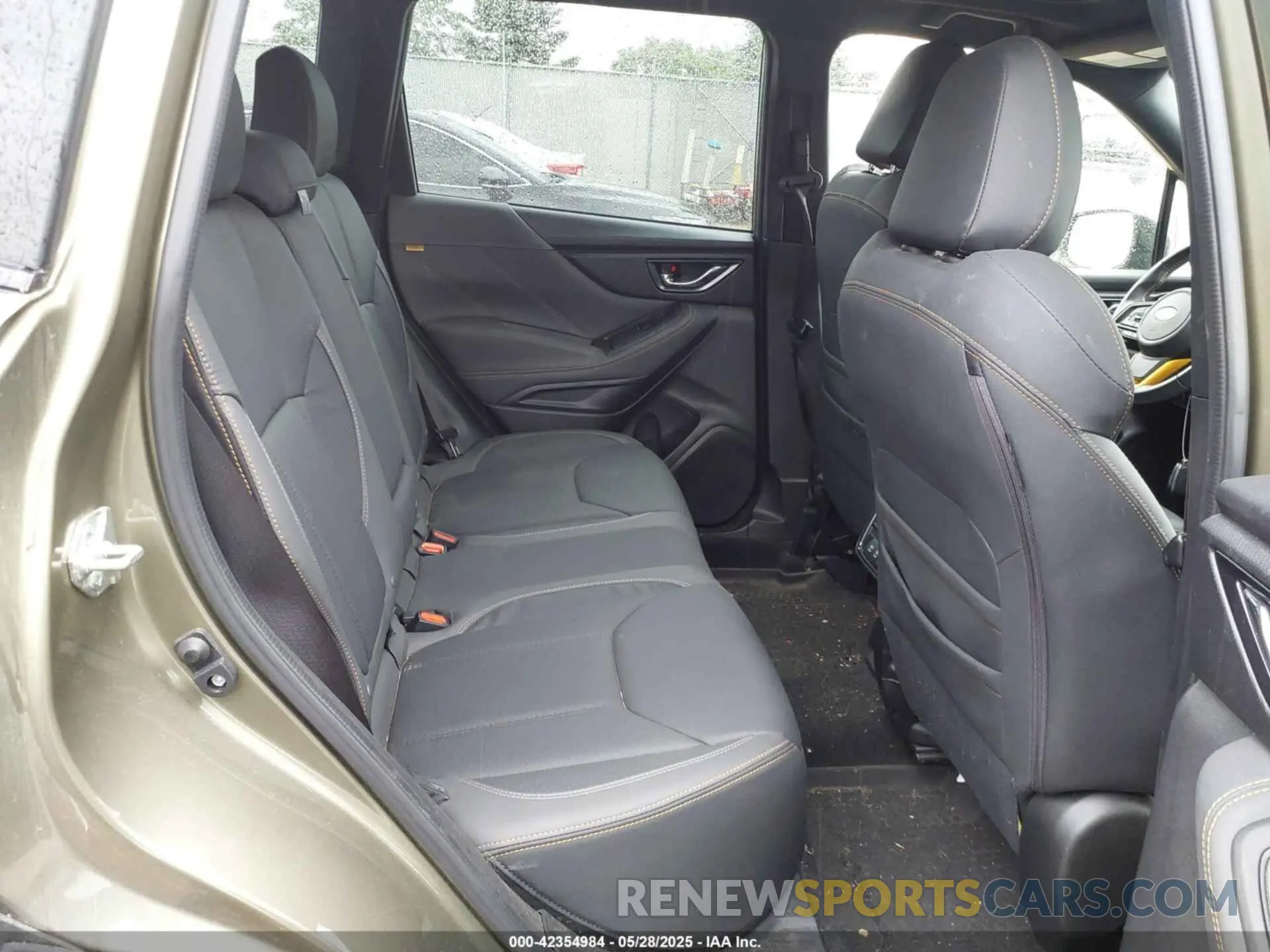 8 Photograph of a damaged car JF2SKALC5NH416327 SUBARU FORESTER 2022