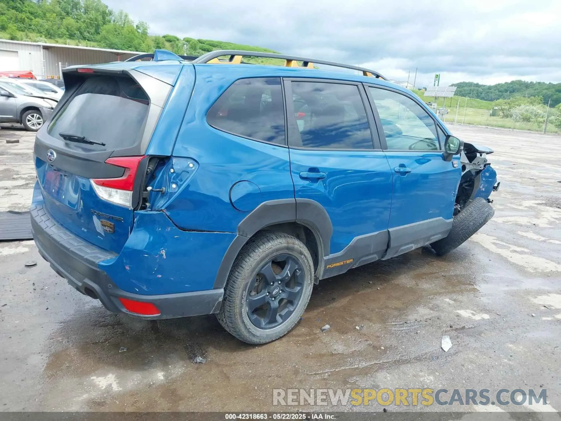 4 Photograph of a damaged car JF2SKAMC2NH436971 SUBARU FORESTER 2022