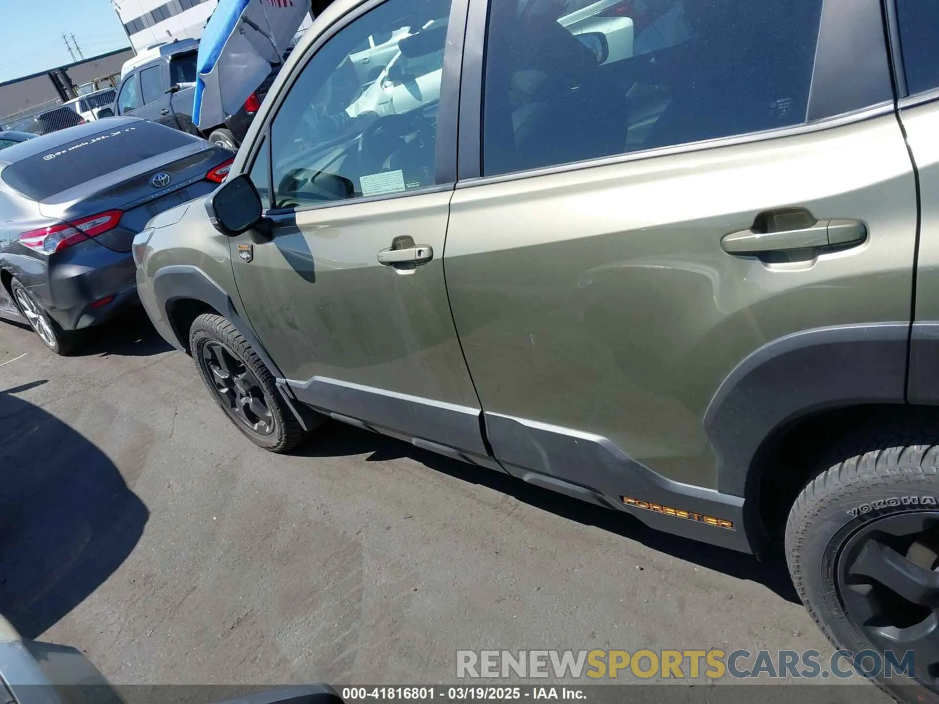 14 Photograph of a damaged car JF2SKAMC3NH502590 SUBARU FORESTER 2022