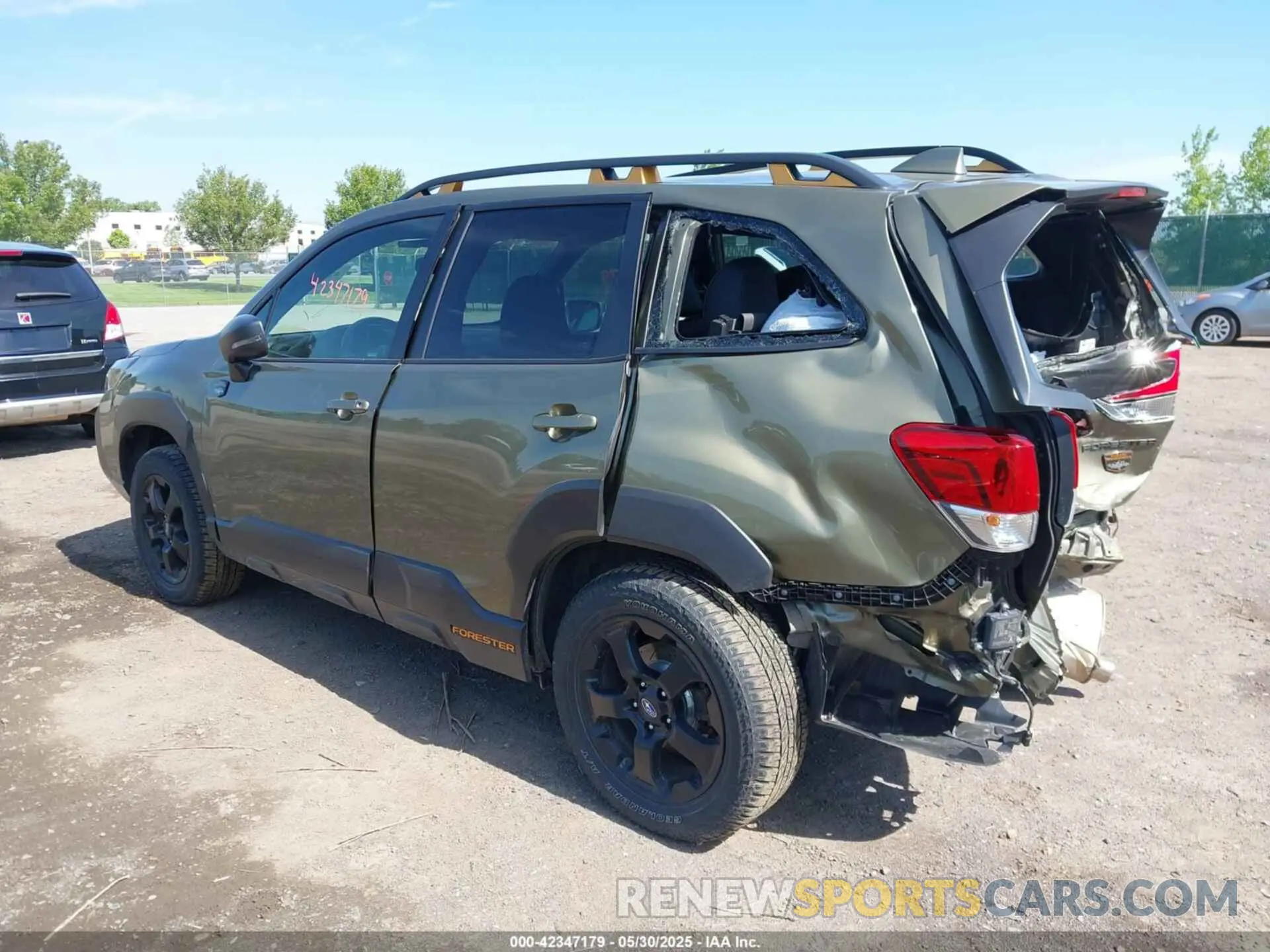 3 Photograph of a damaged car JF2SKAMC7NH510921 SUBARU FORESTER 2022