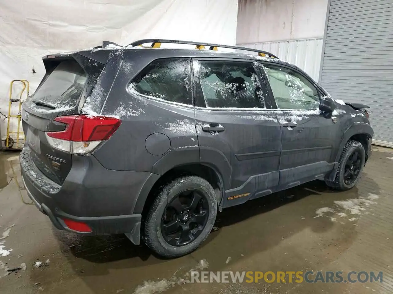 3 Photograph of a damaged car JF2SKAMC8NH474091 SUBARU FORESTER 2022