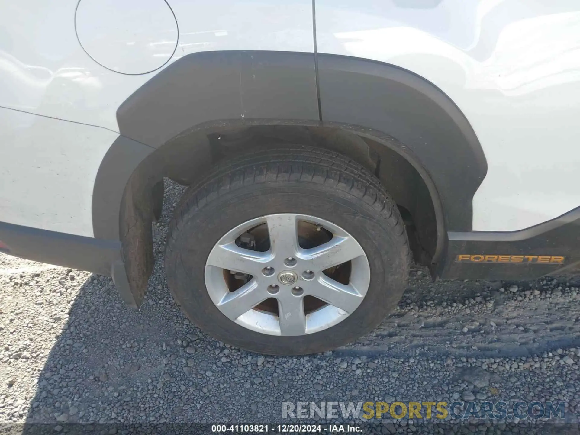 17 Photograph of a damaged car JF2SKAMCXNH487926 SUBARU FORESTER 2022