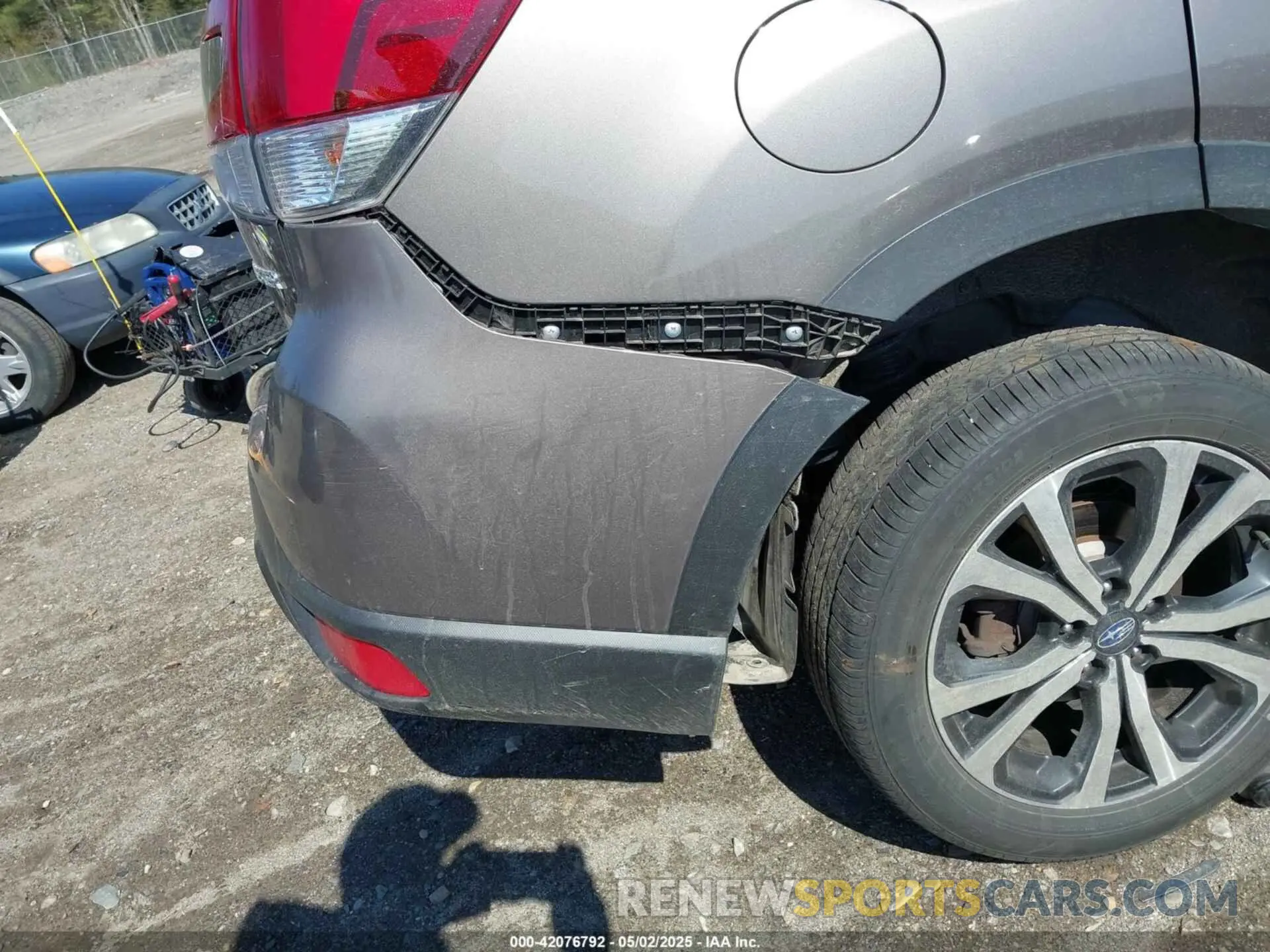 21 Photograph of a damaged car JF2SKANC0NH461964 SUBARU FORESTER 2022