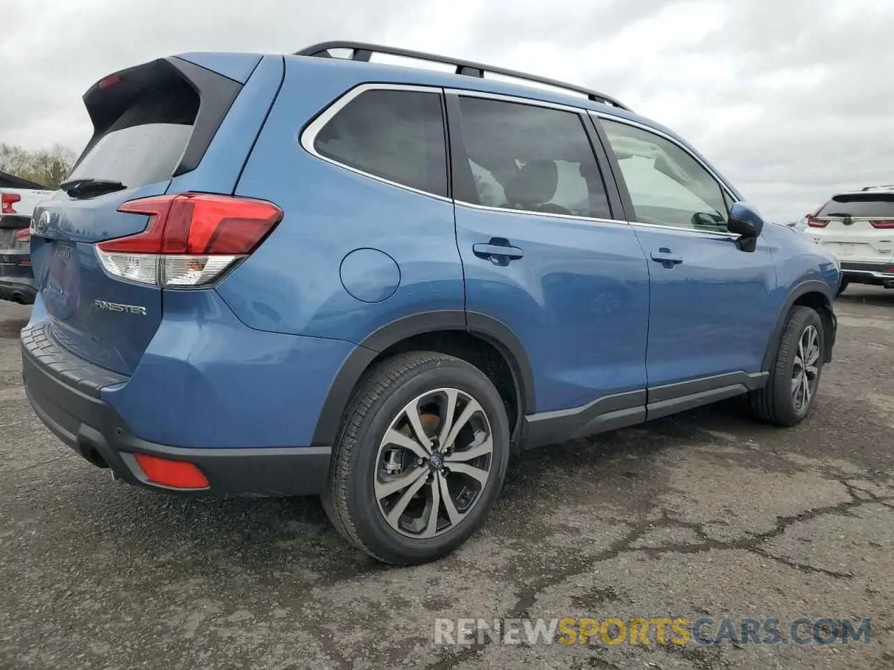 3 Photograph of a damaged car JF2SKAPC0NH476428 SUBARU FORESTER 2022