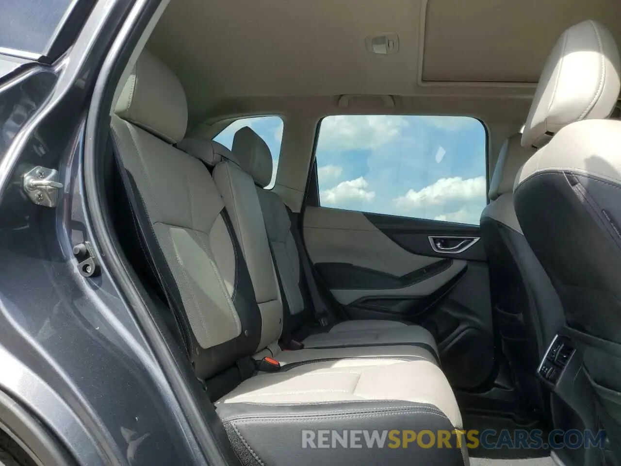 11 Photograph of a damaged car JF2SKAPC4NH522164 SUBARU FORESTER 2022