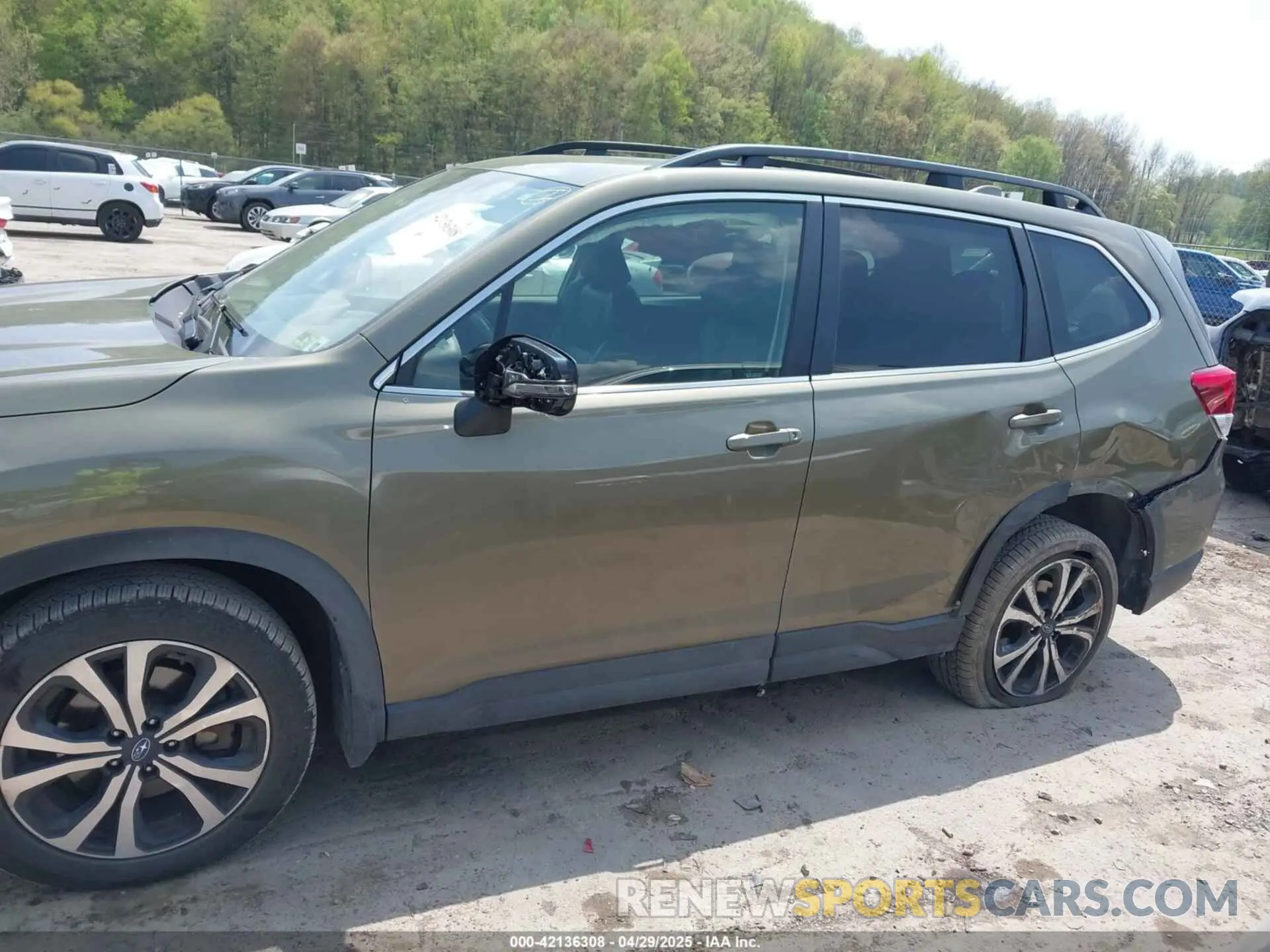 14 Photograph of a damaged car JF2SKAPC5NH440315 SUBARU FORESTER 2022