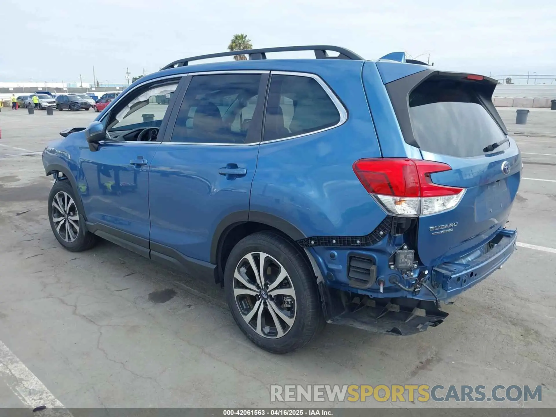 3 Photograph of a damaged car JF2SKAPC5NH519127 SUBARU FORESTER 2022