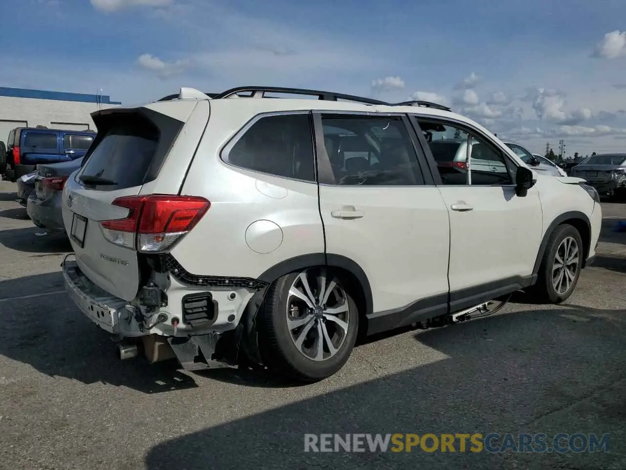 3 Photograph of a damaged car JF2SKAPC7NH418316 SUBARU FORESTER 2022