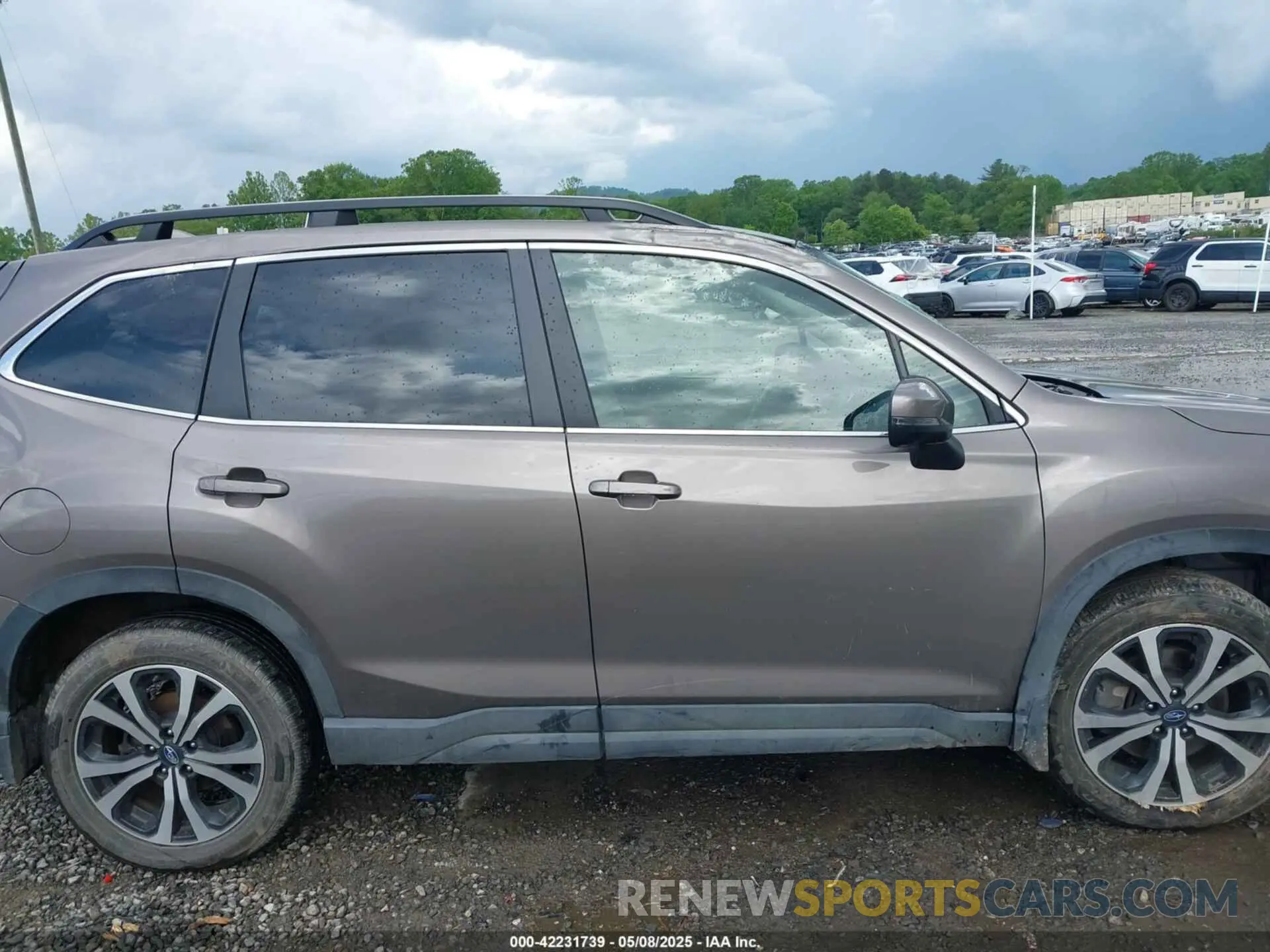 14 Photograph of a damaged car JF2SKAPC7NH424018 SUBARU FORESTER 2022