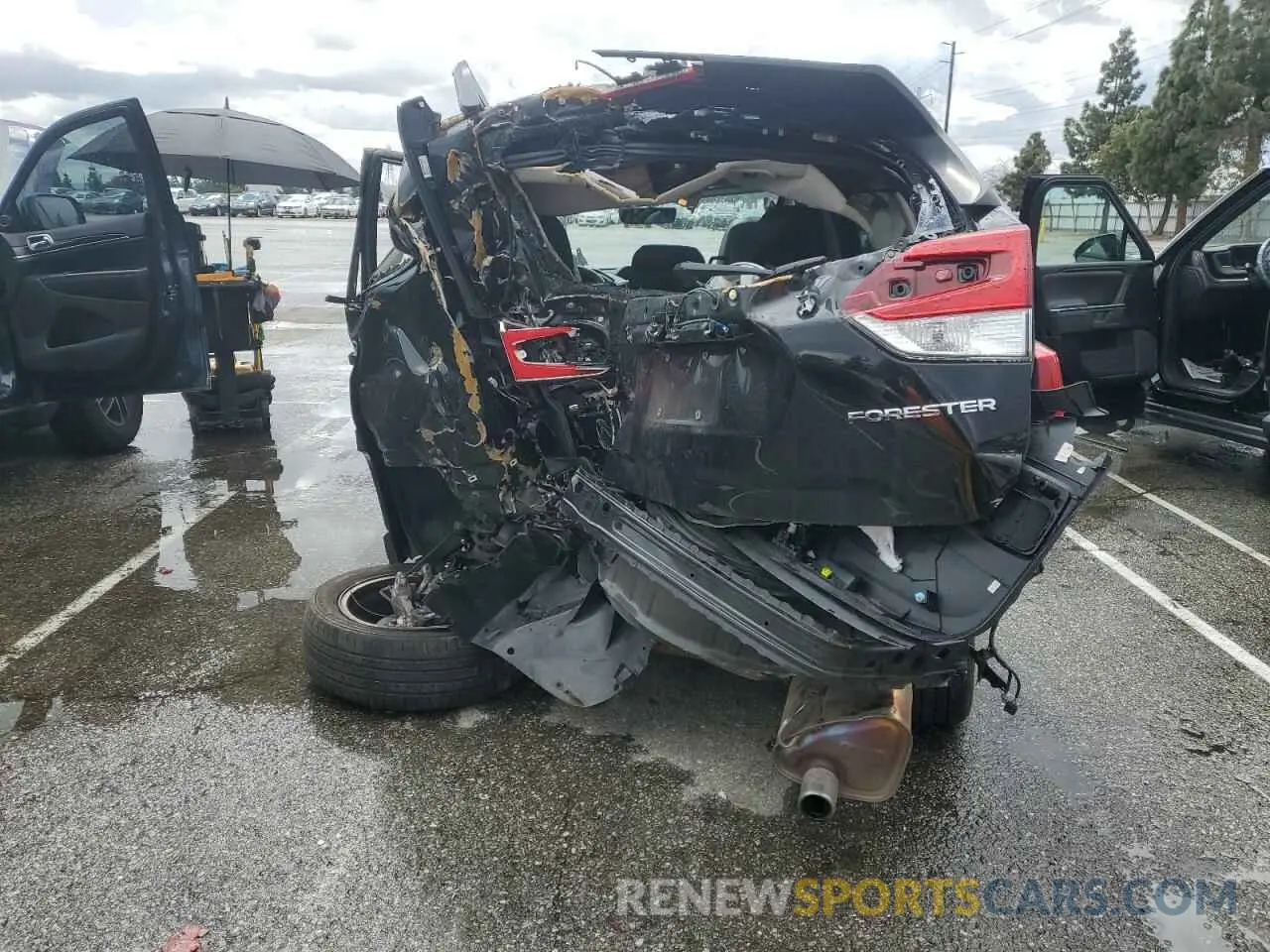 6 Photograph of a damaged car JF2SKAPC7NH519887 SUBARU FORESTER 2022