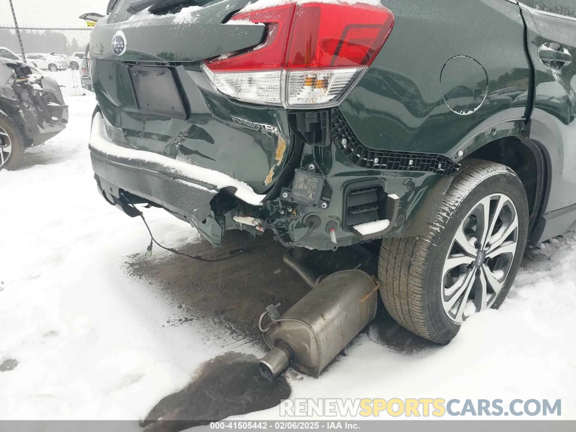 6 Photograph of a damaged car JF2SKAPC8NH511040 SUBARU FORESTER 2022