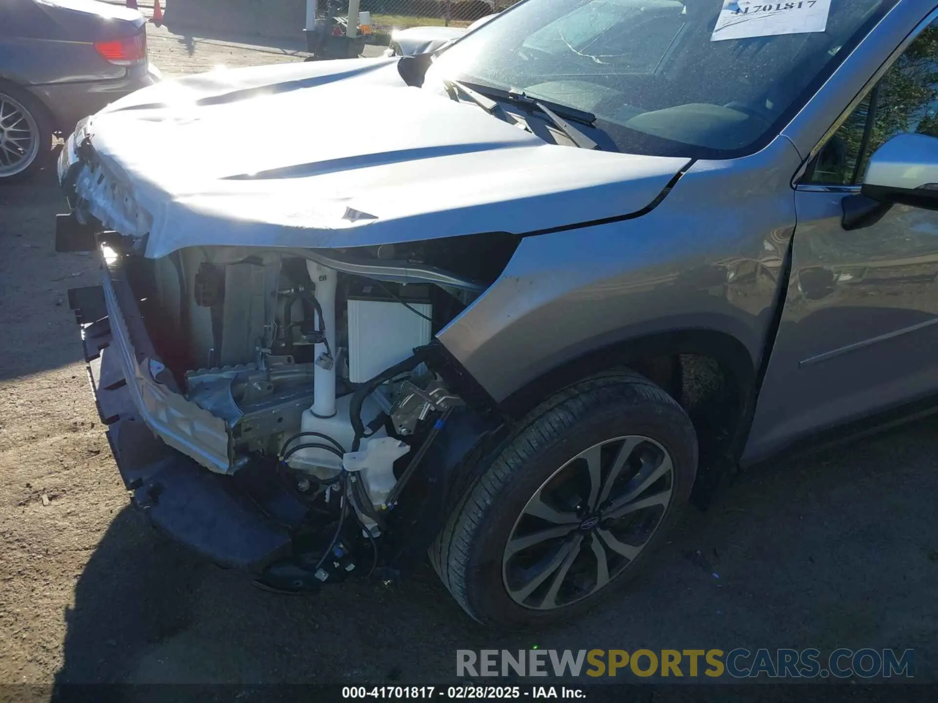 17 Photograph of a damaged car JF2SKAPC9NH498461 SUBARU FORESTER 2022