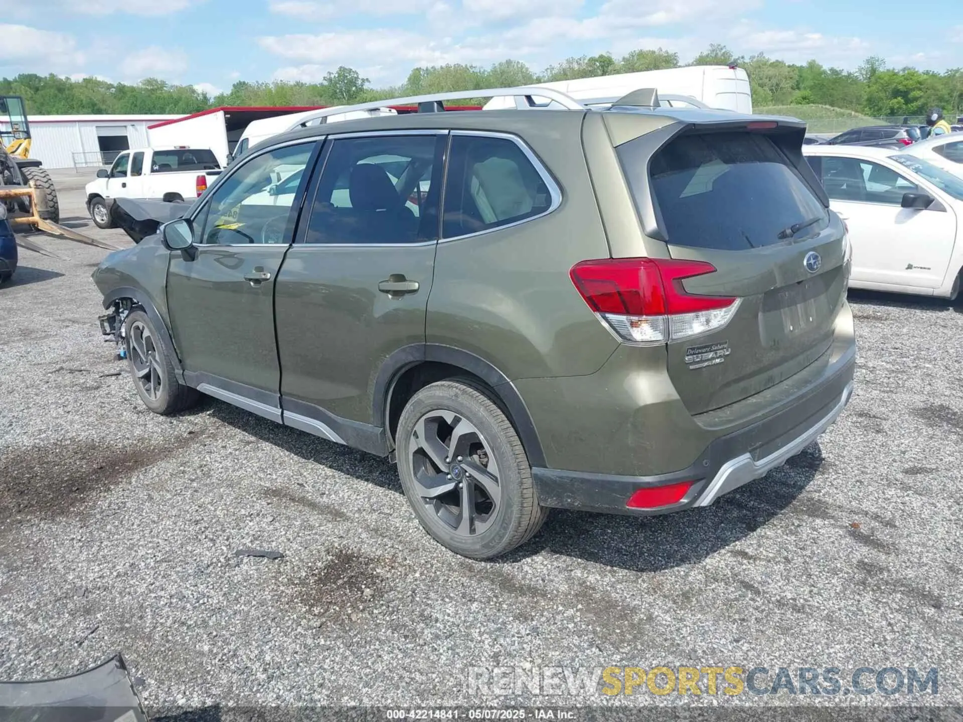 3 Photograph of a damaged car JF2SKARC0NH495770 SUBARU FORESTER 2022
