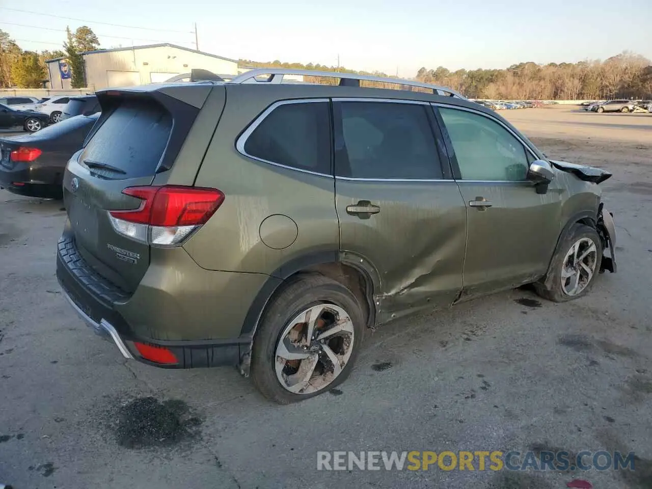 3 Photograph of a damaged car JF2SKARC1NH446254 SUBARU FORESTER 2022