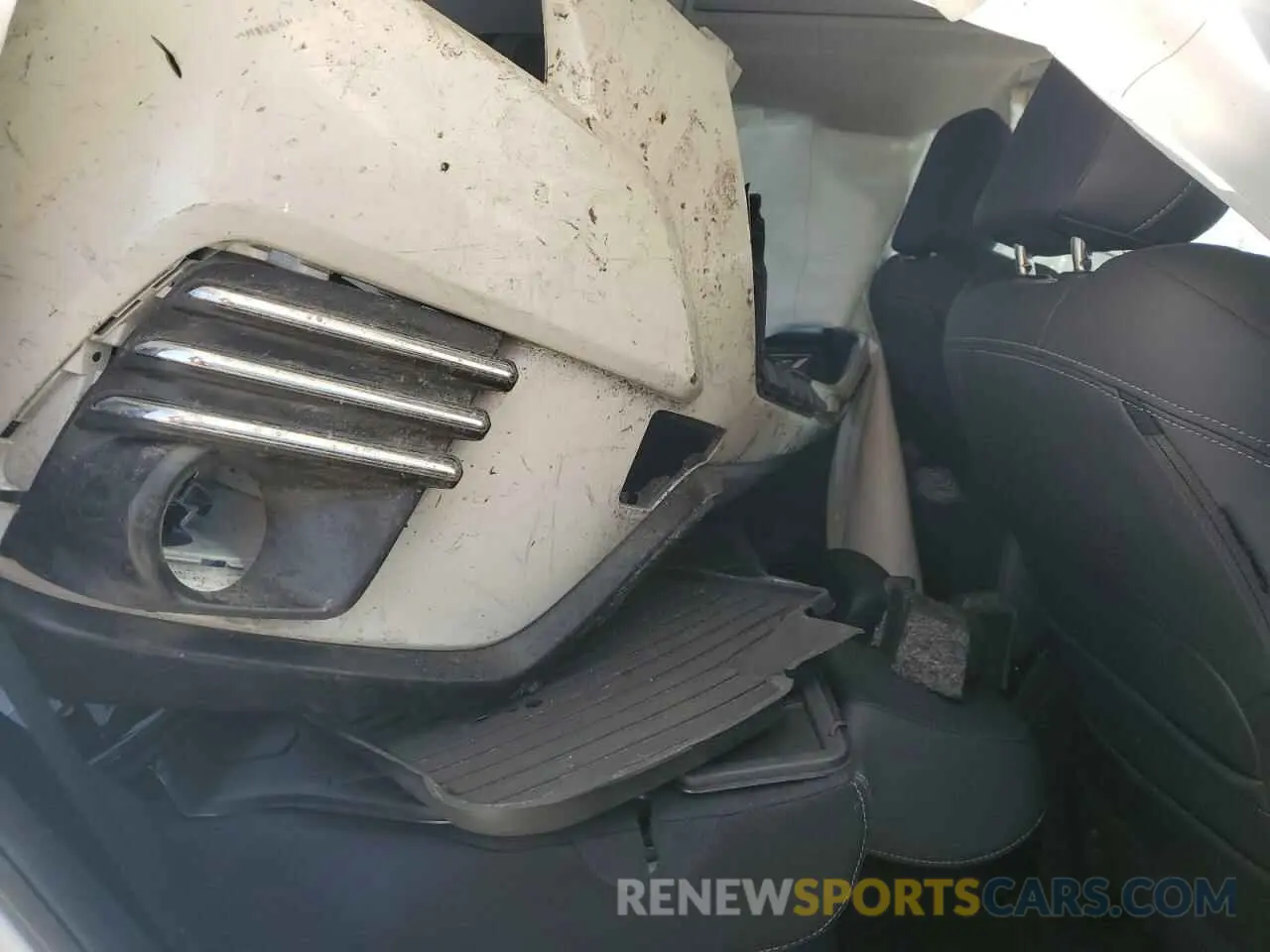 11 Photograph of a damaged car JF2SKARC2NH525335 SUBARU FORESTER 2022