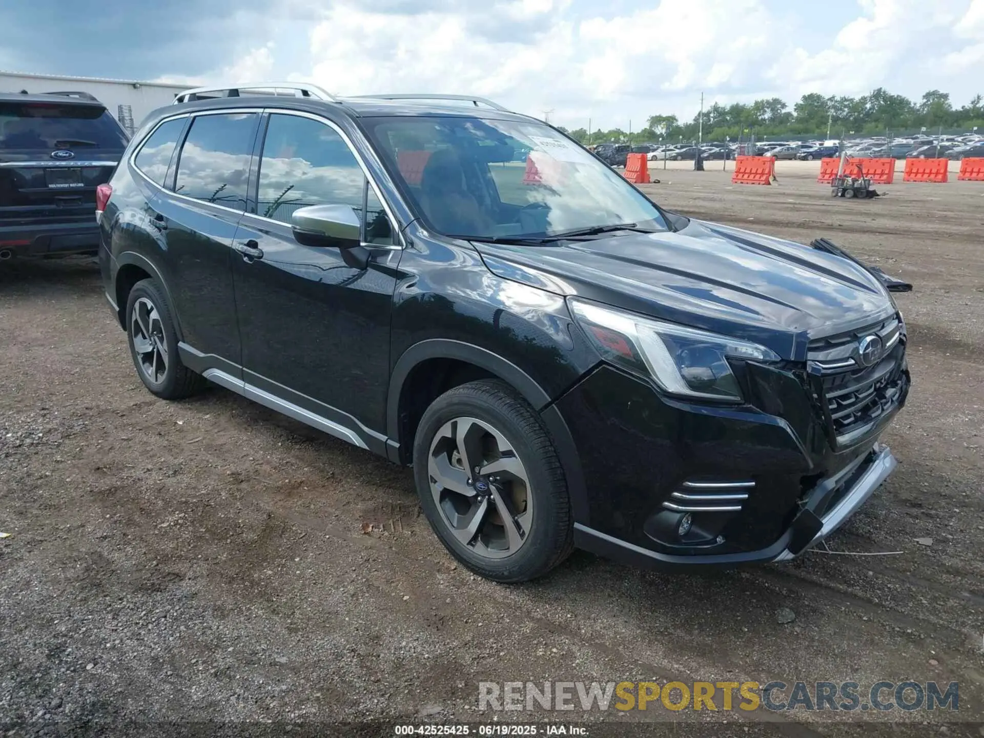 1 Photograph of a damaged car JF2SKARC6NH529923 SUBARU FORESTER 2022