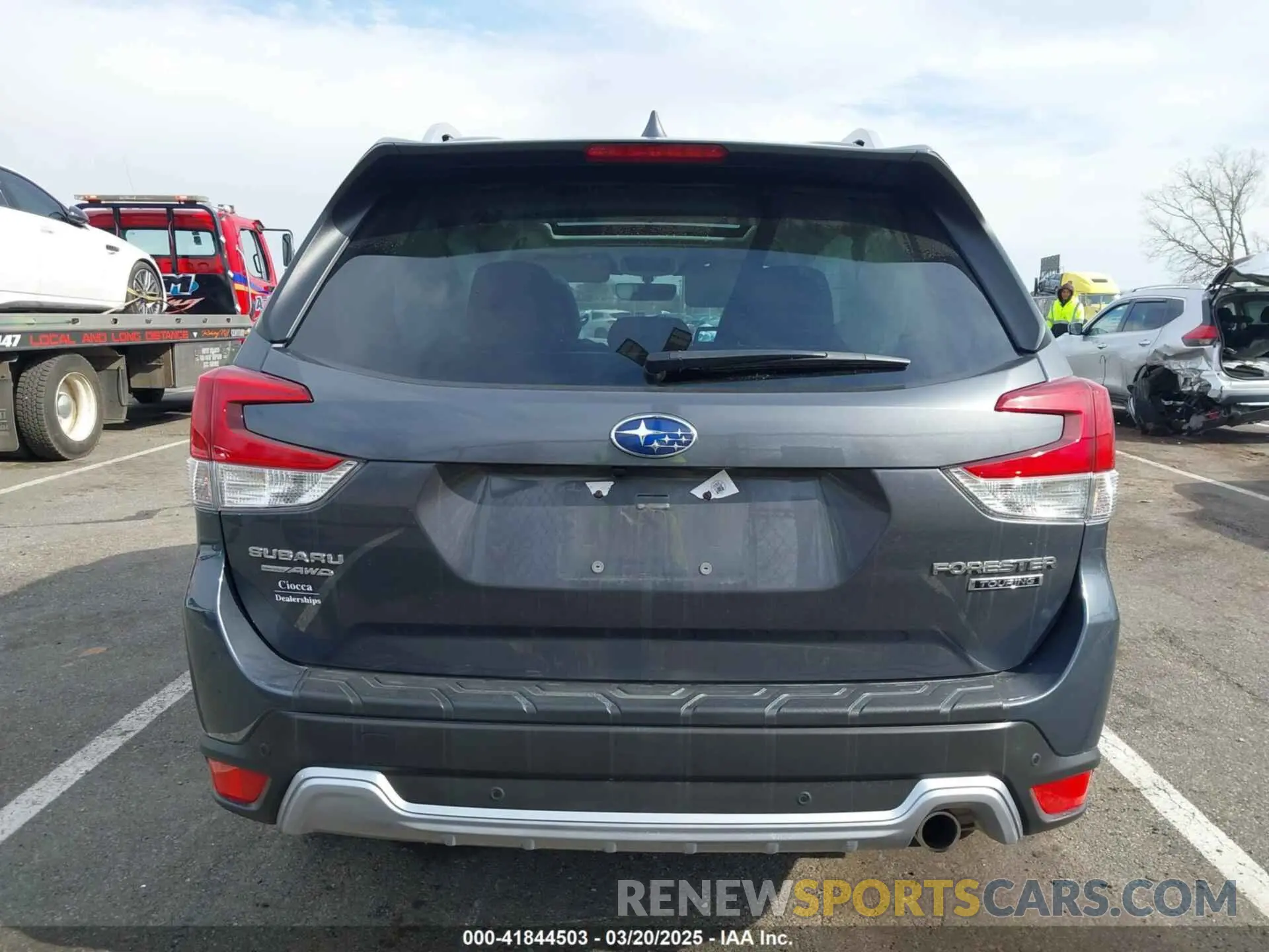 16 Photograph of a damaged car JF2SKARC8NH525968 SUBARU FORESTER 2022