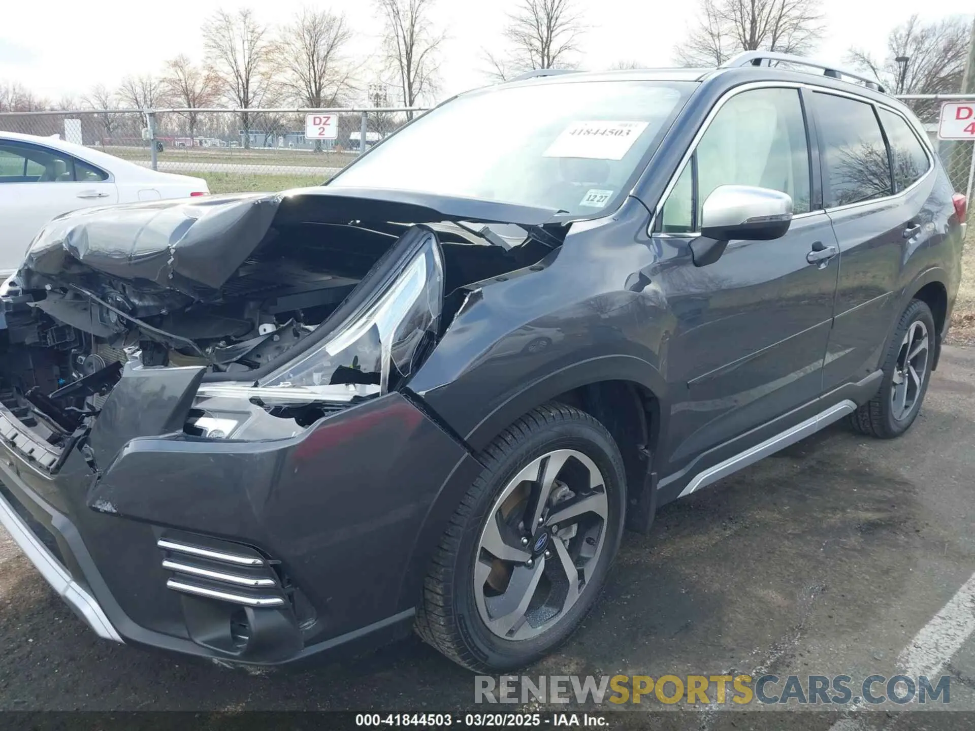 17 Photograph of a damaged car JF2SKARC8NH525968 SUBARU FORESTER 2022