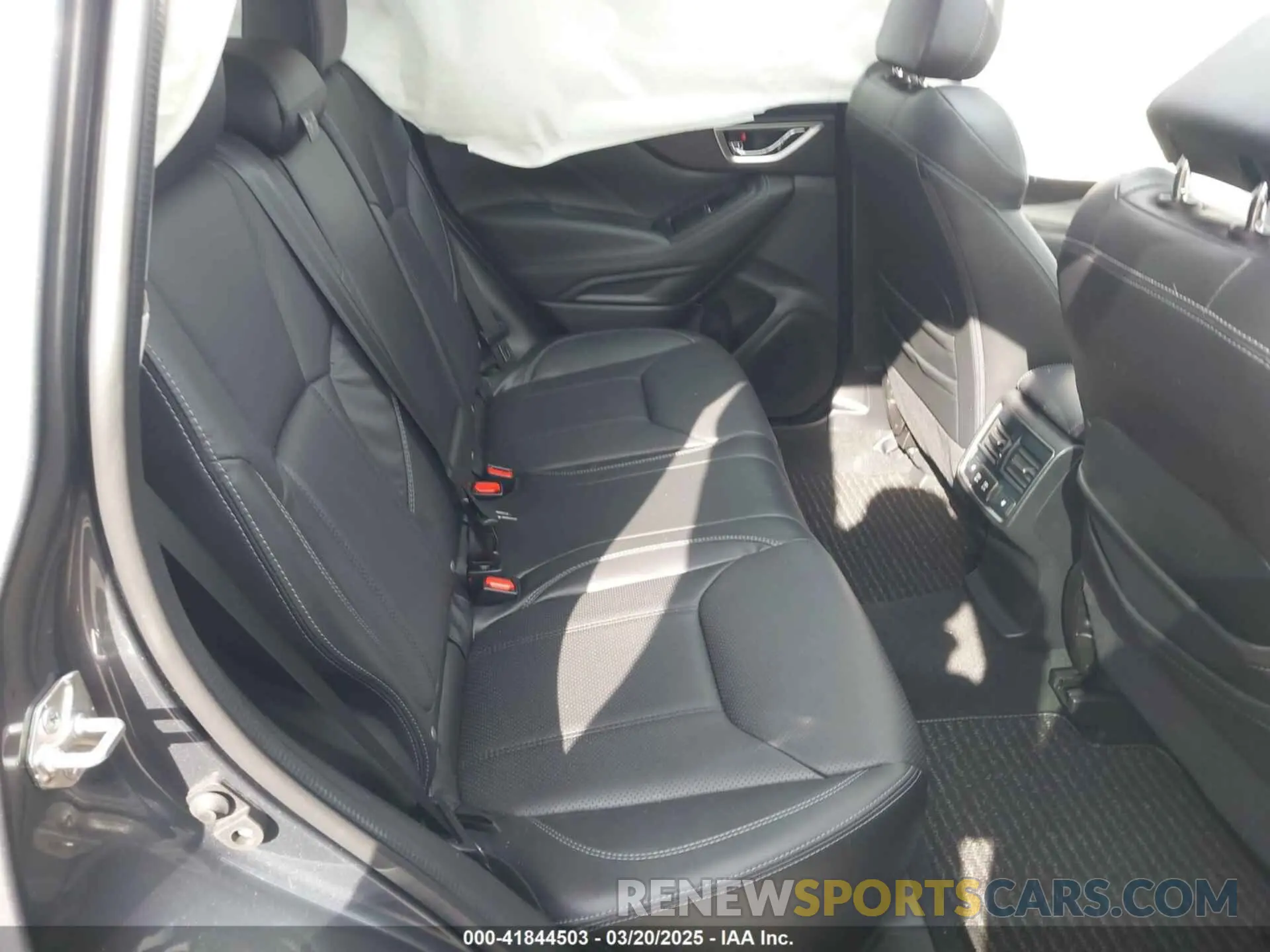 8 Photograph of a damaged car JF2SKARC8NH525968 SUBARU FORESTER 2022