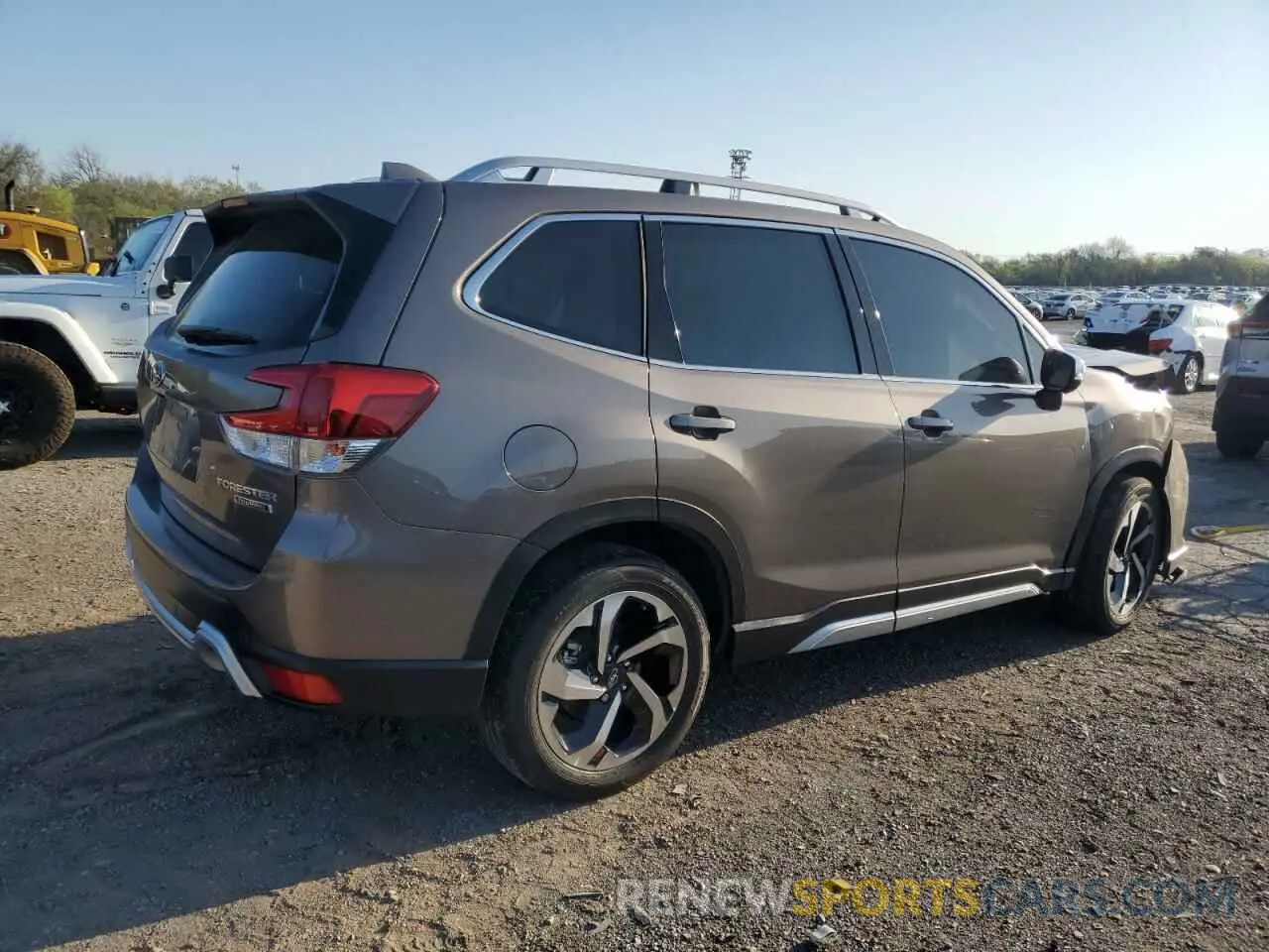 3 Photograph of a damaged car JF2SKARC9NH408982 SUBARU FORESTER 2022