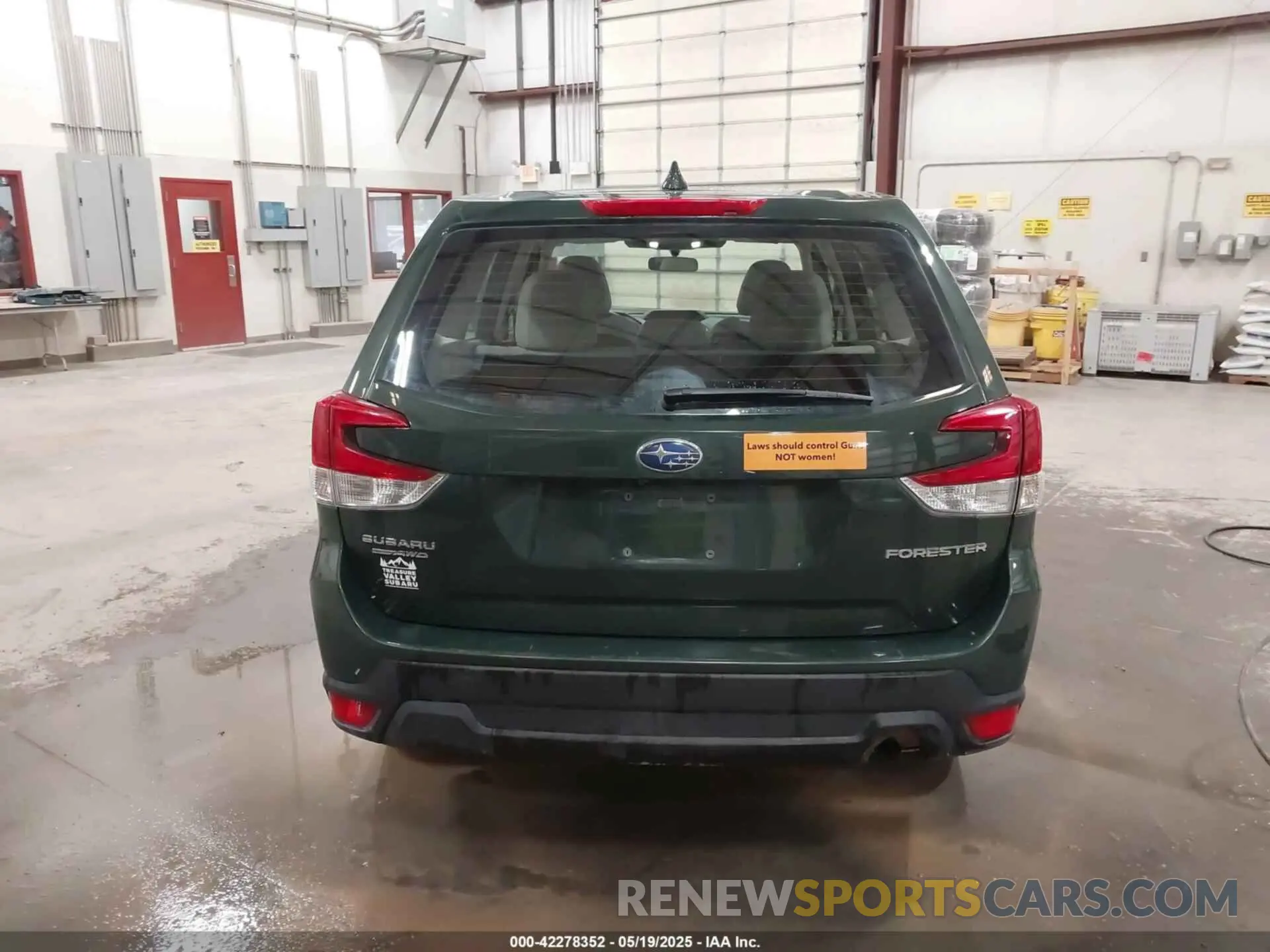 16 Photograph of a damaged car JF2SKAAC0PH443375 SUBARU FORESTER 2023