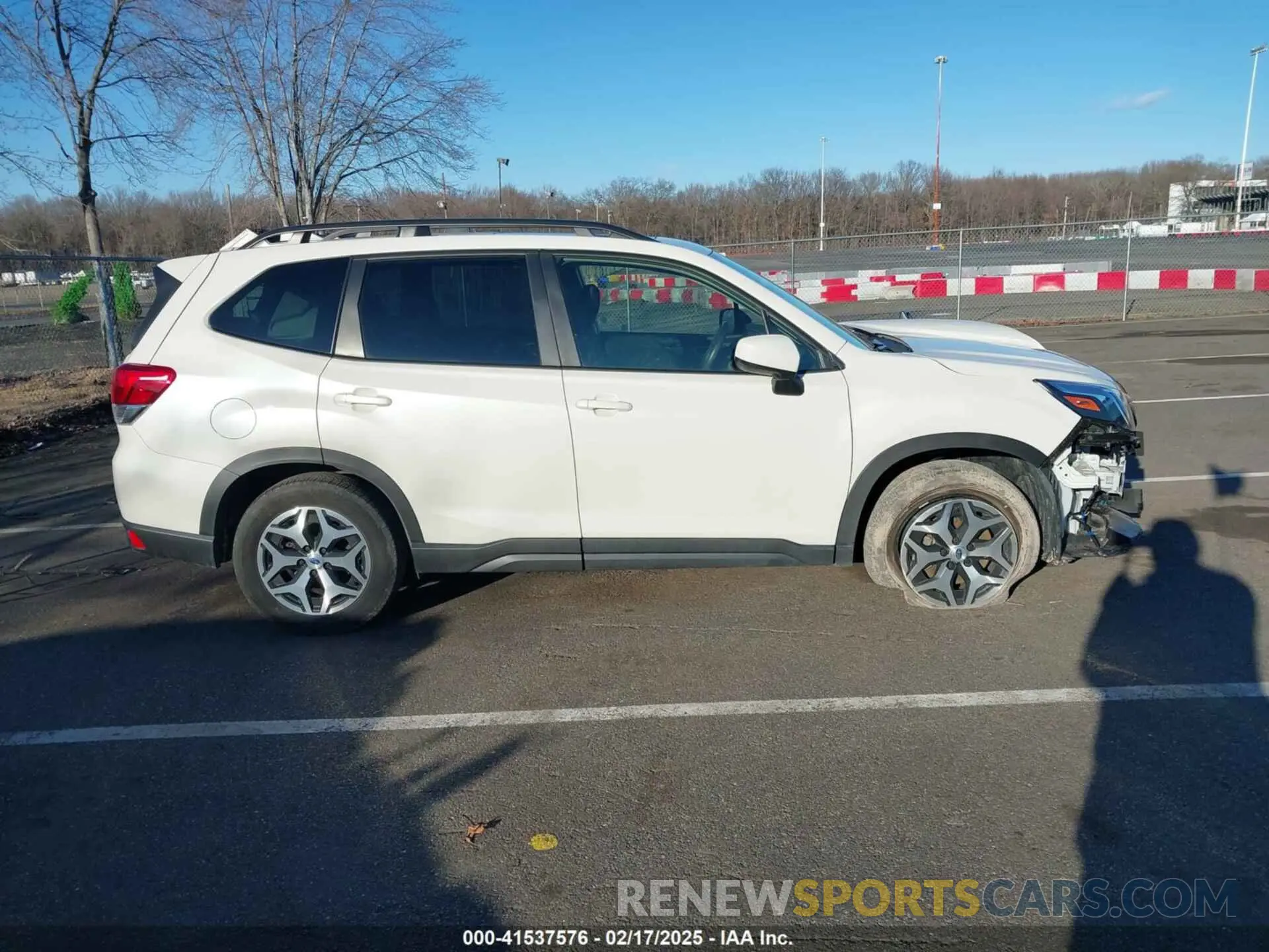13 Photograph of a damaged car JF2SKADC0PH512111 SUBARU FORESTER 2023