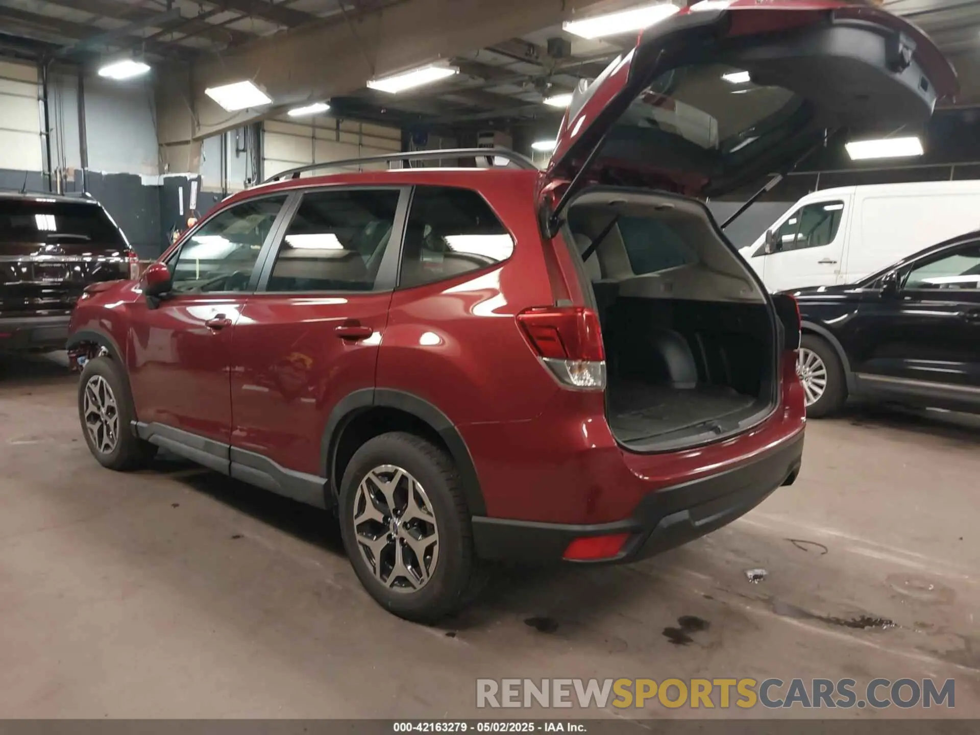 3 Photograph of a damaged car JF2SKADC1PH400997 SUBARU FORESTER 2023