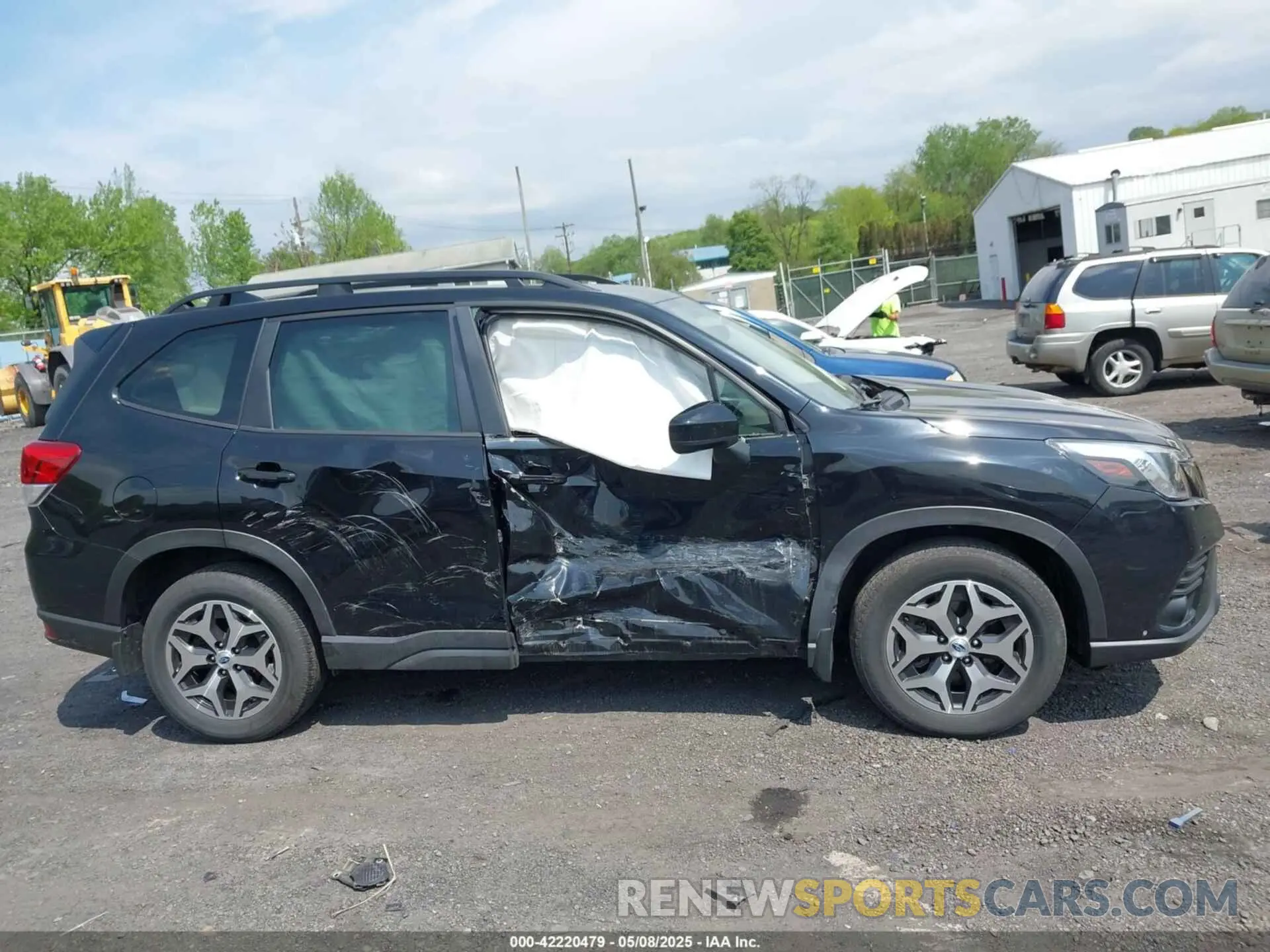 13 Photograph of a damaged car JF2SKADC8PH413293 SUBARU FORESTER 2023