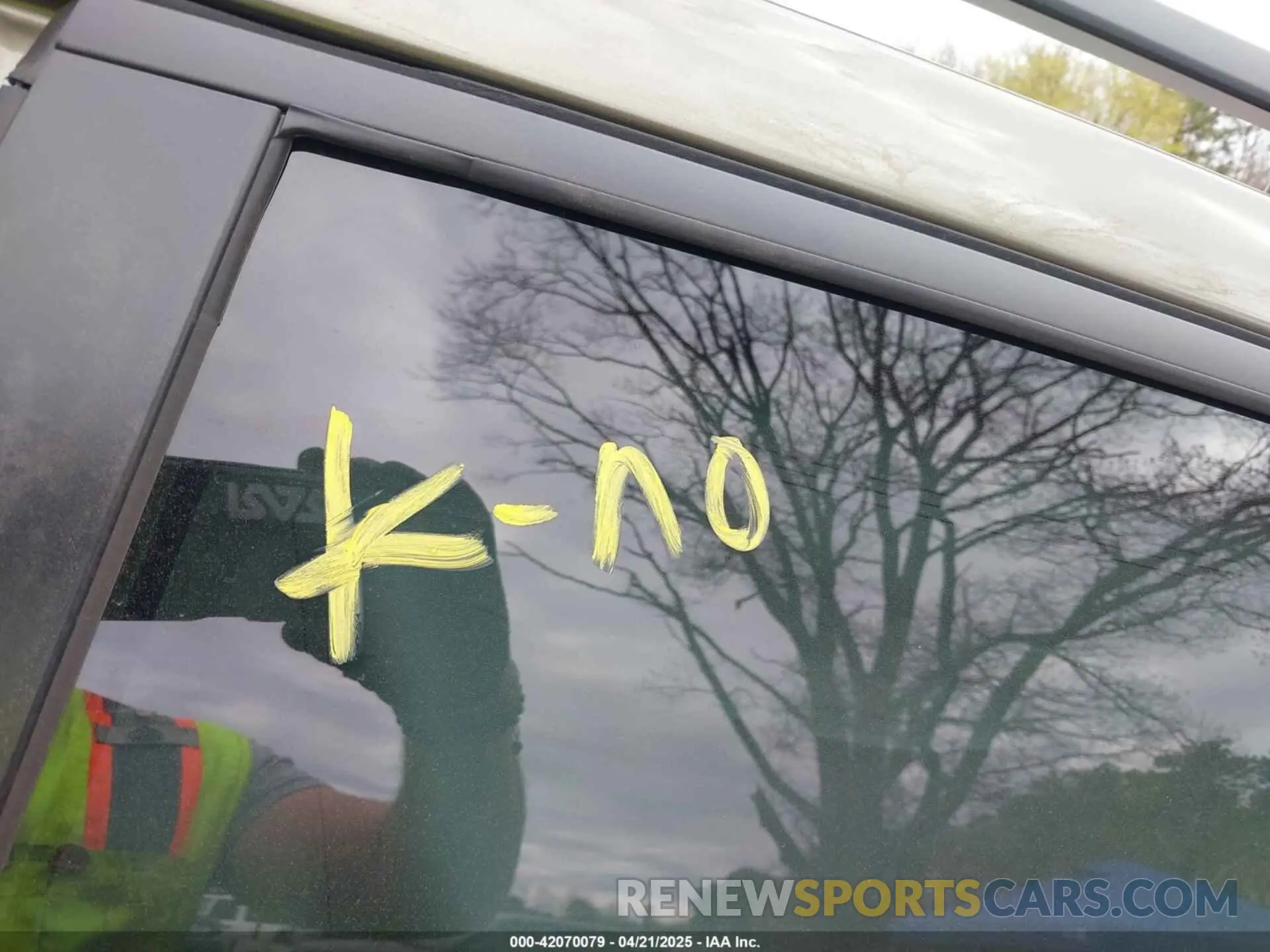 11 Photograph of a damaged car JF2SKAEC2PH537266 SUBARU FORESTER 2023