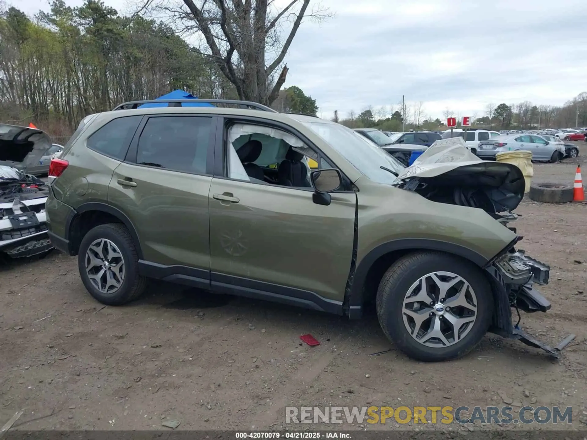 13 Photograph of a damaged car JF2SKAEC2PH537266 SUBARU FORESTER 2023