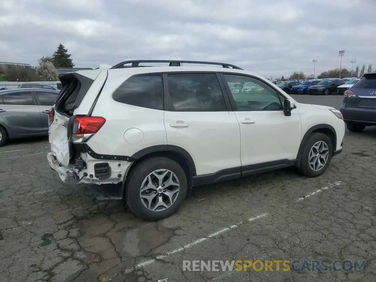 3 Photograph of a damaged car JF2SKAEC2PH540572 SUBARU FORESTER 2023